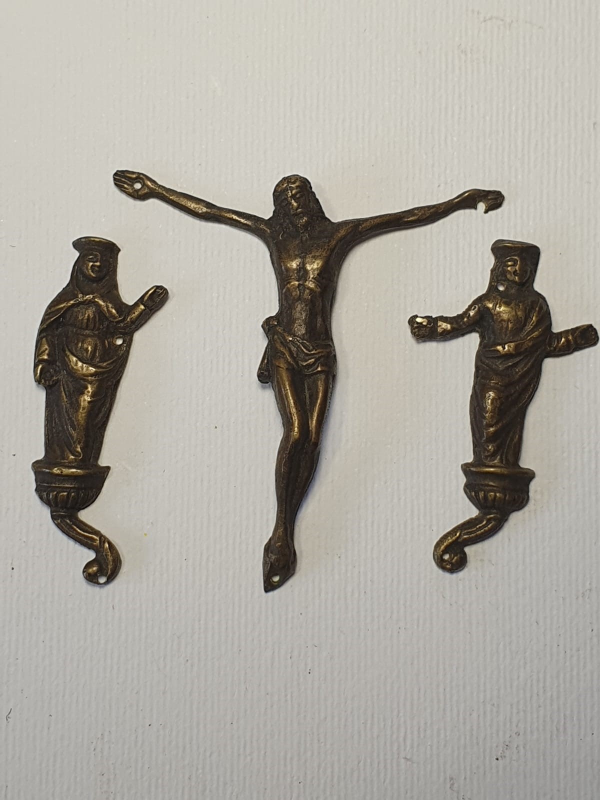 Otto ornamenti per croce