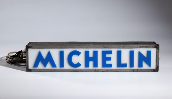 MICHELIN insegna luminosa