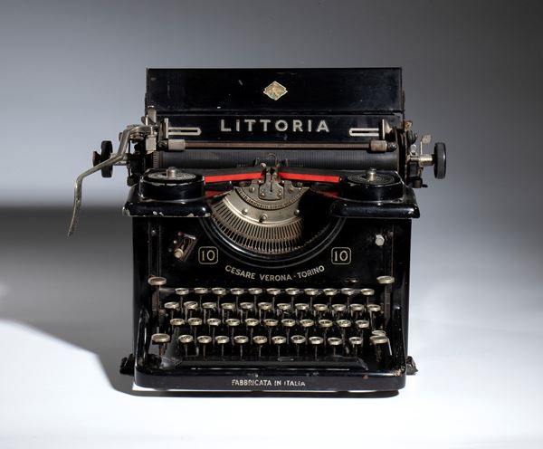 LITTORIA macchina da scrivere
