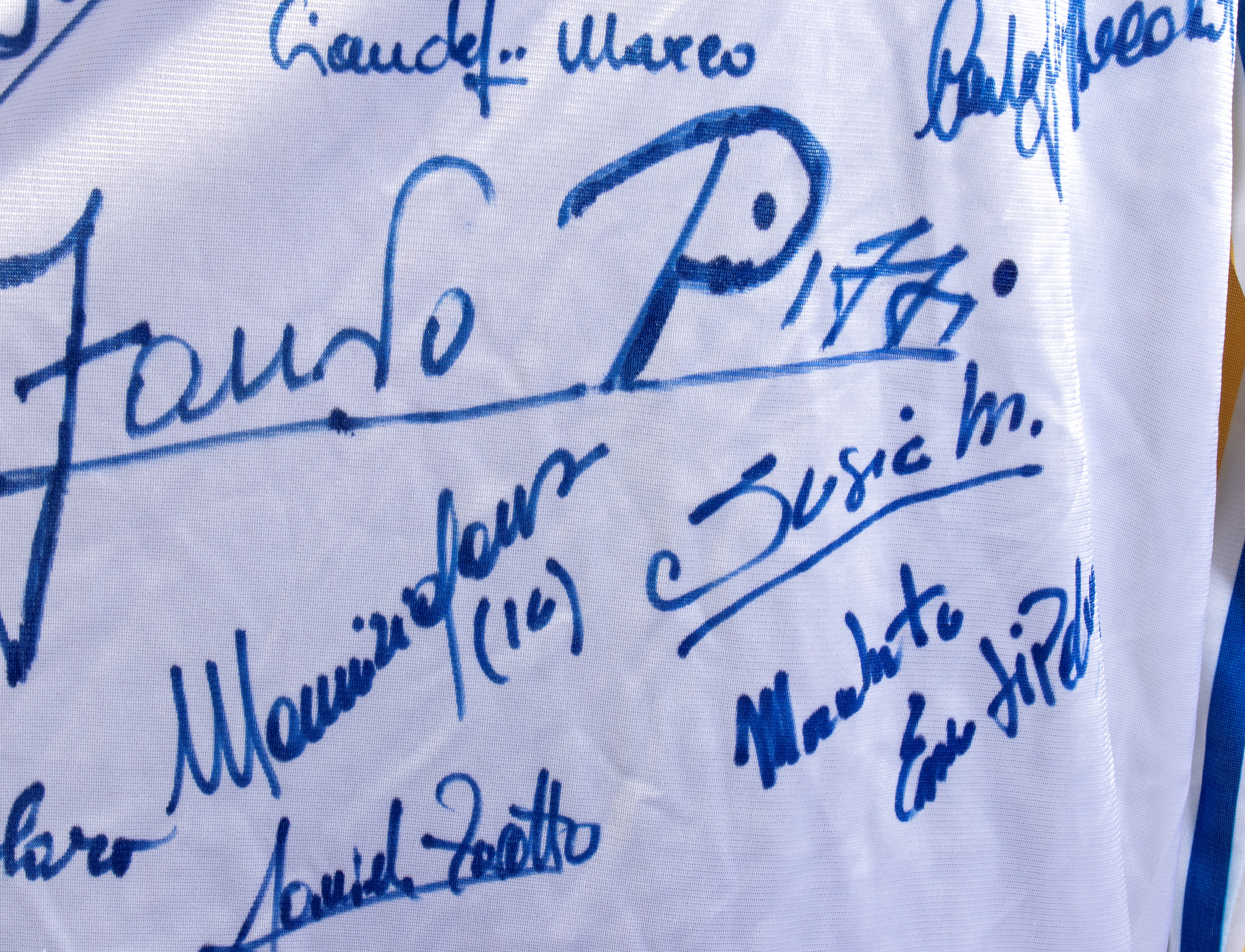 Us Parma Calcio , Maglia Autografata 1989