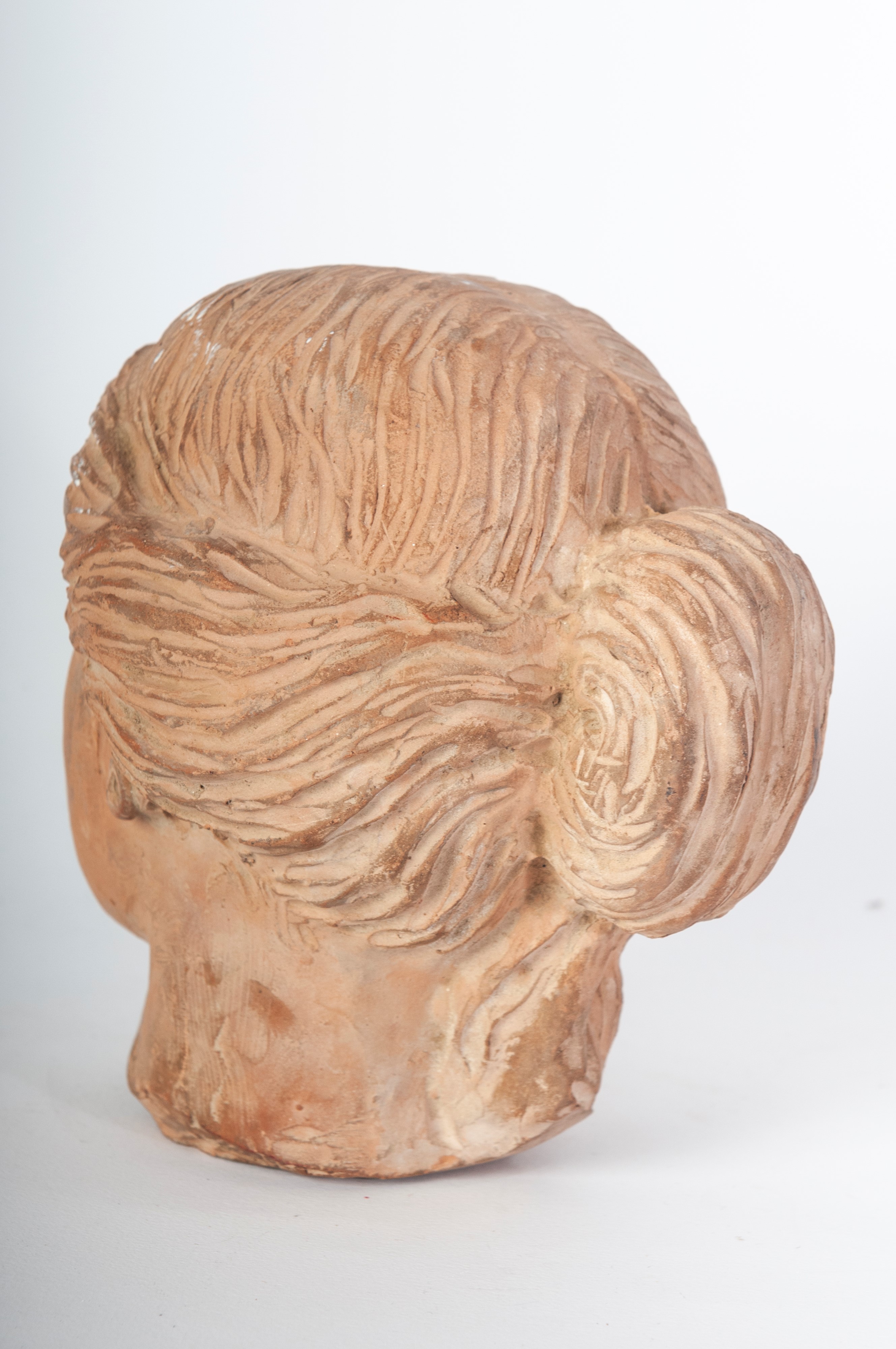 Anonimo, Testa di donna in terracotta, XX secolo