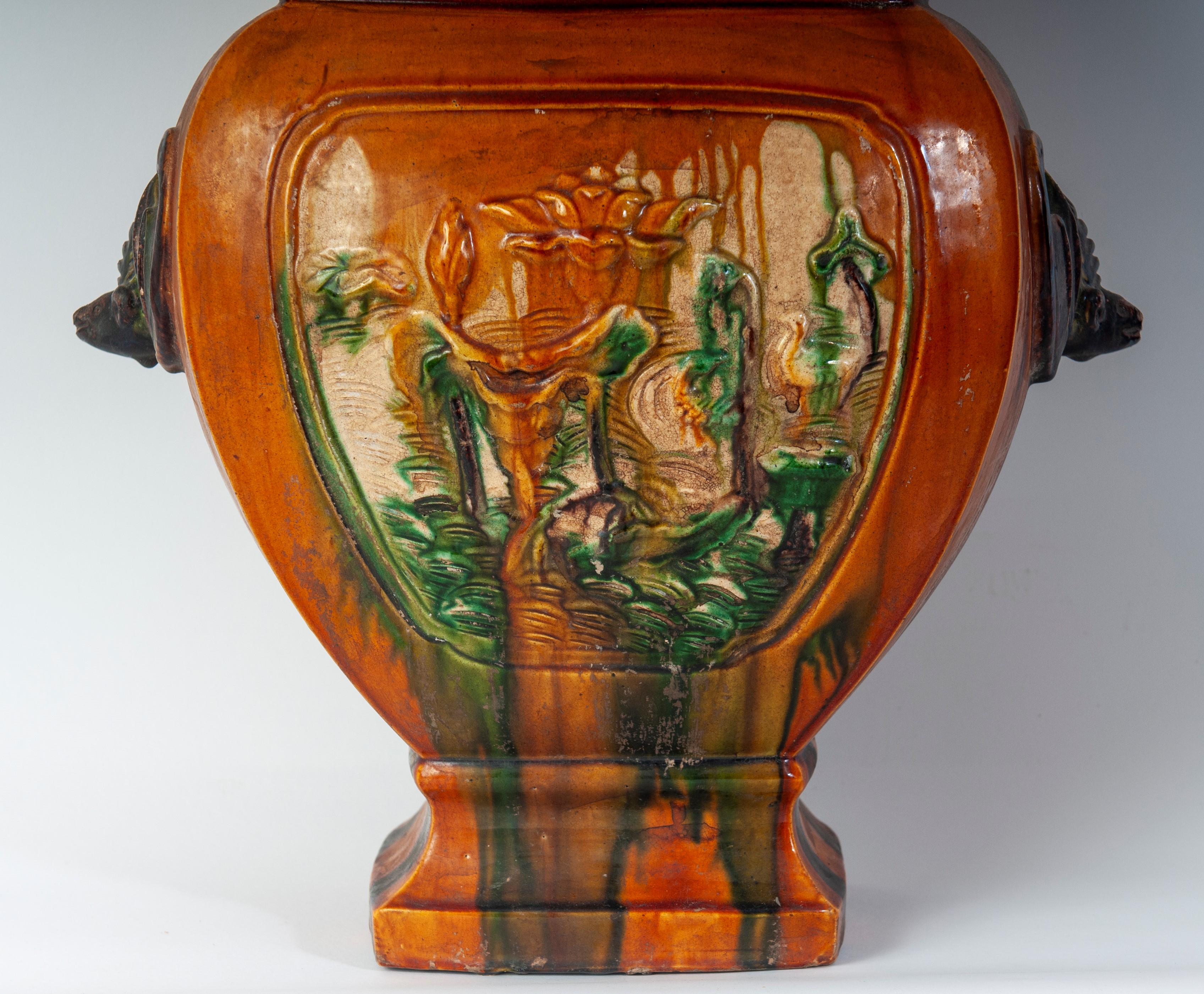 Vaso a balaustro in ceramica