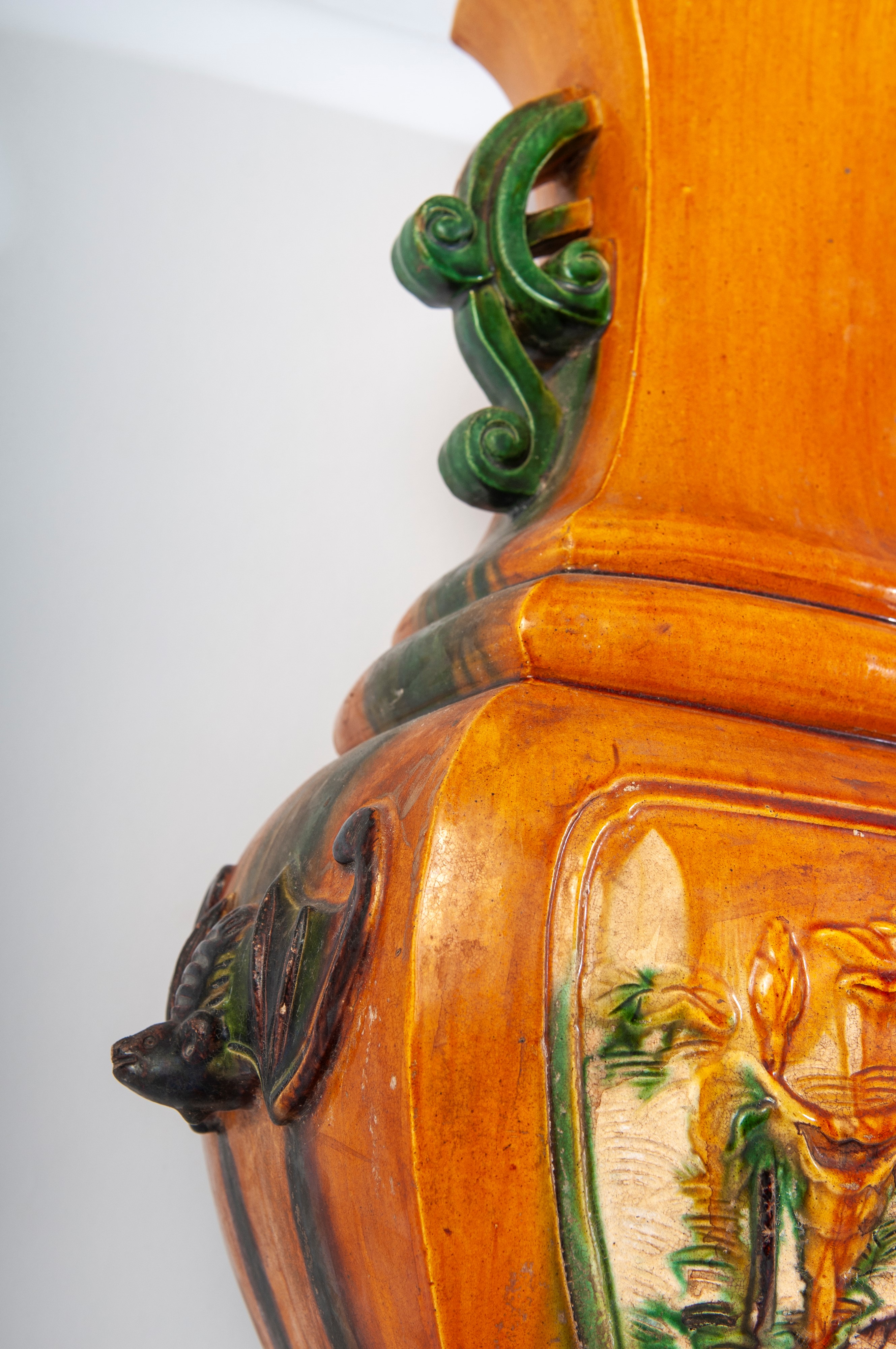 Vaso a balaustro in ceramica