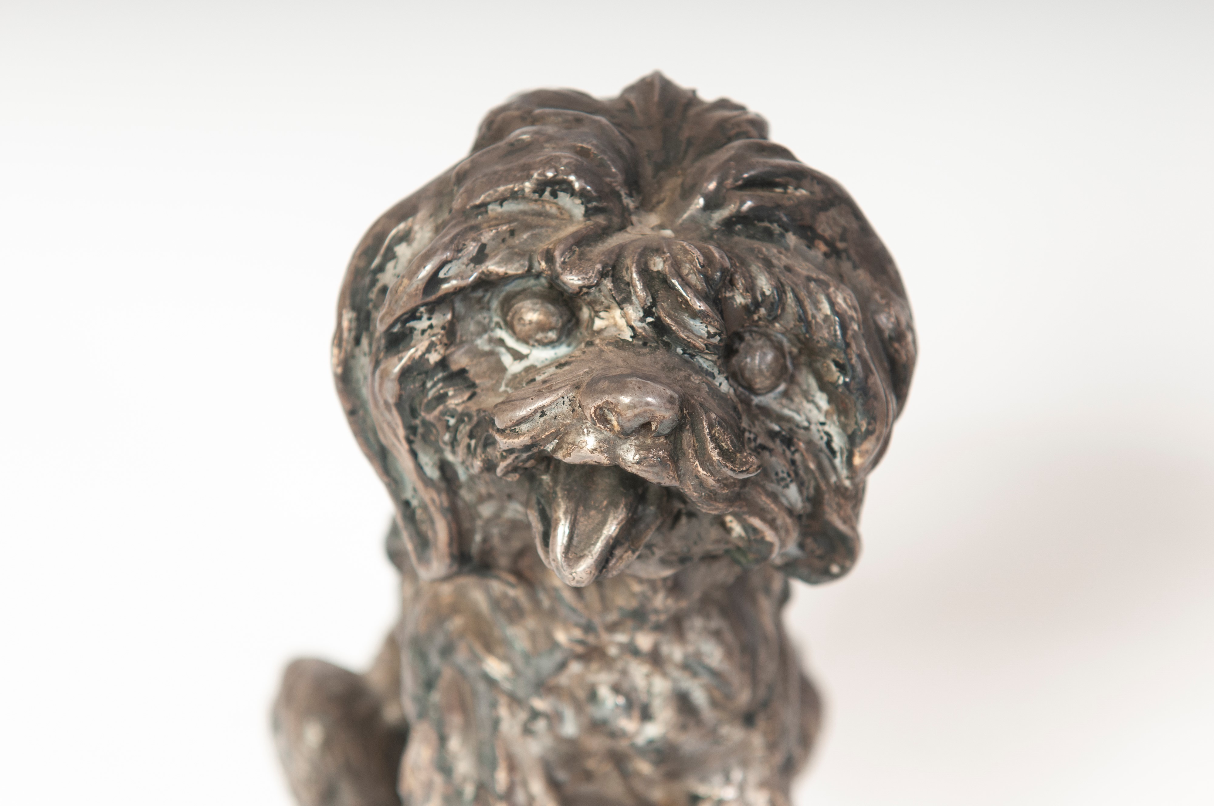 Lotto di due sculture animalier: