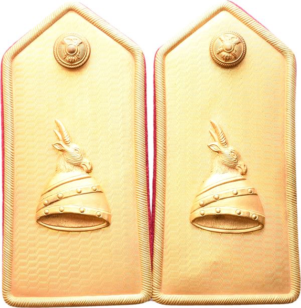 Albanian Royal Guard m.34 metal shoulder boards