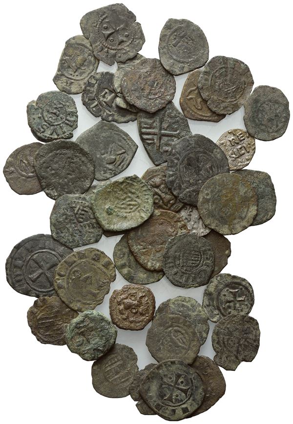 MESSINA. REGNO DI SICILIA. Interessante lotto composto da 40 monete normanne, sveve. Nominali, metalli e conservazioni varie.