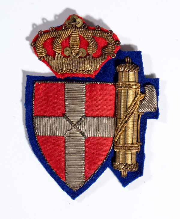 Patch con Scudetto savoia . ventennio fascista