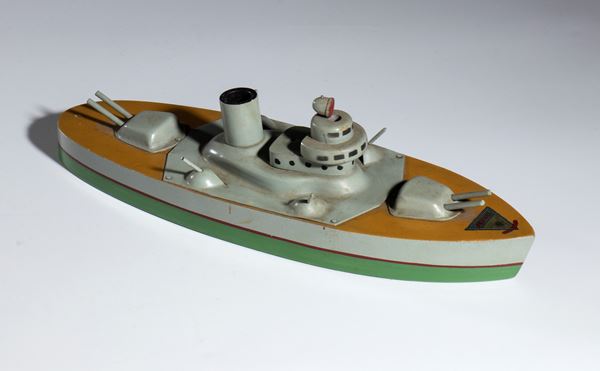VENTURA nave da guerra