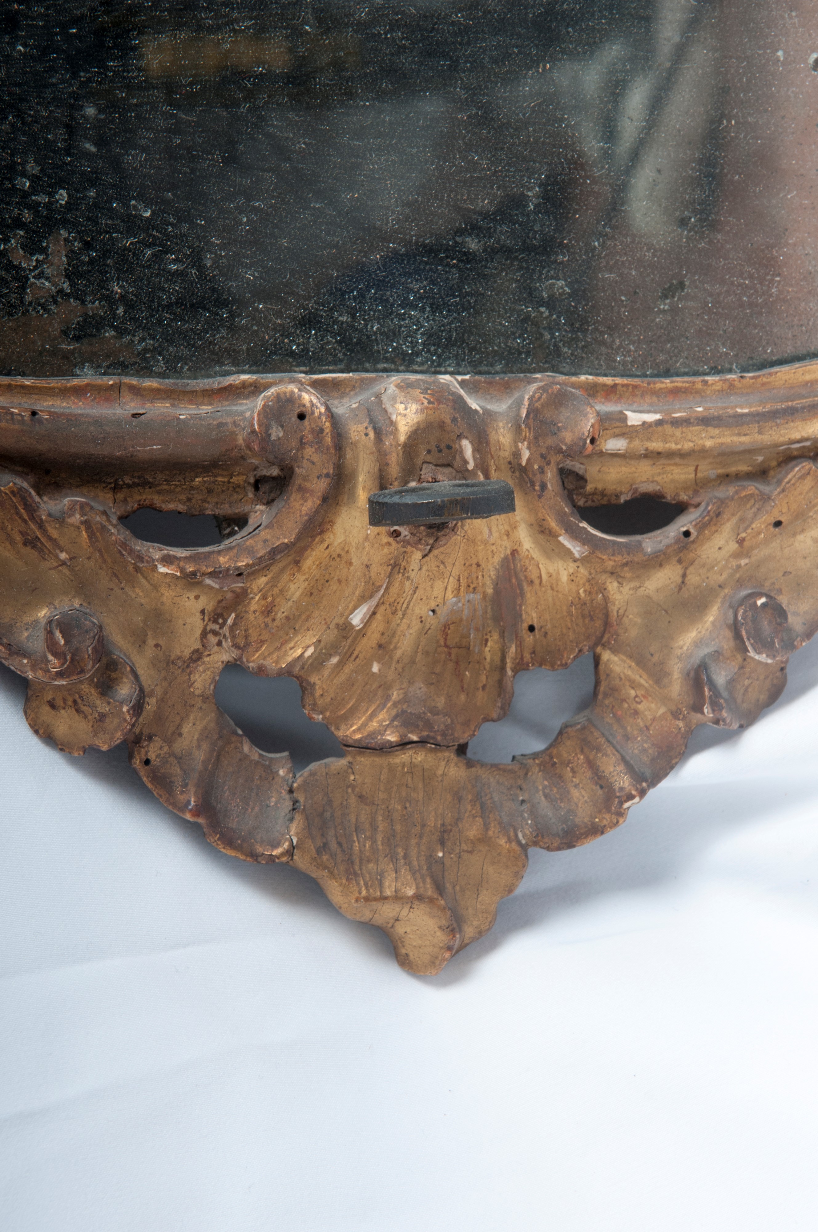 Specchiera da parete in legno dorato, XIX secolo