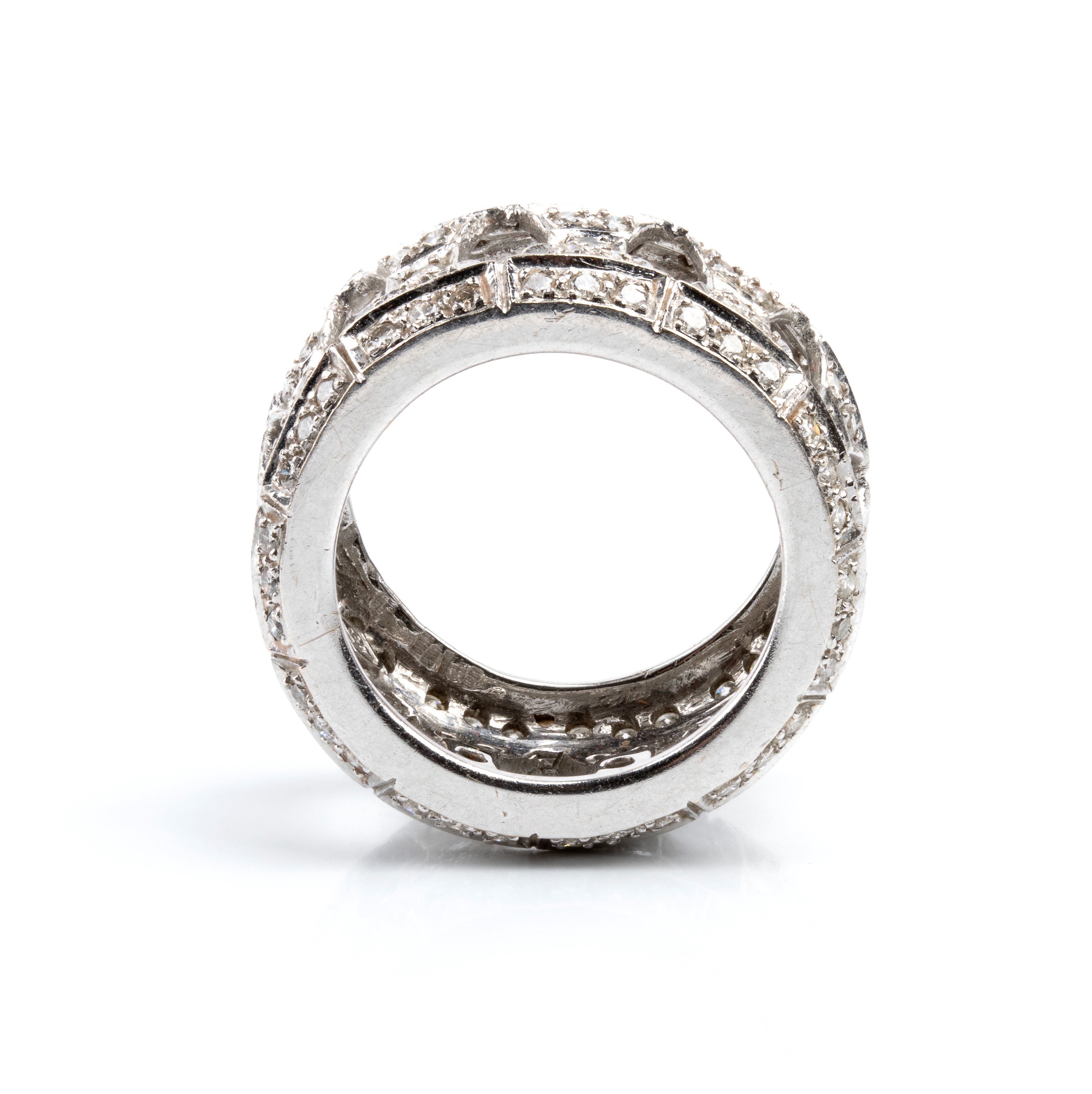 Oro bianco 18k, Anello a fascia traforata con diamanti