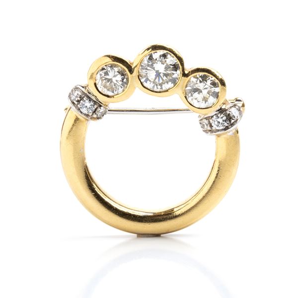Diamond gold brooch