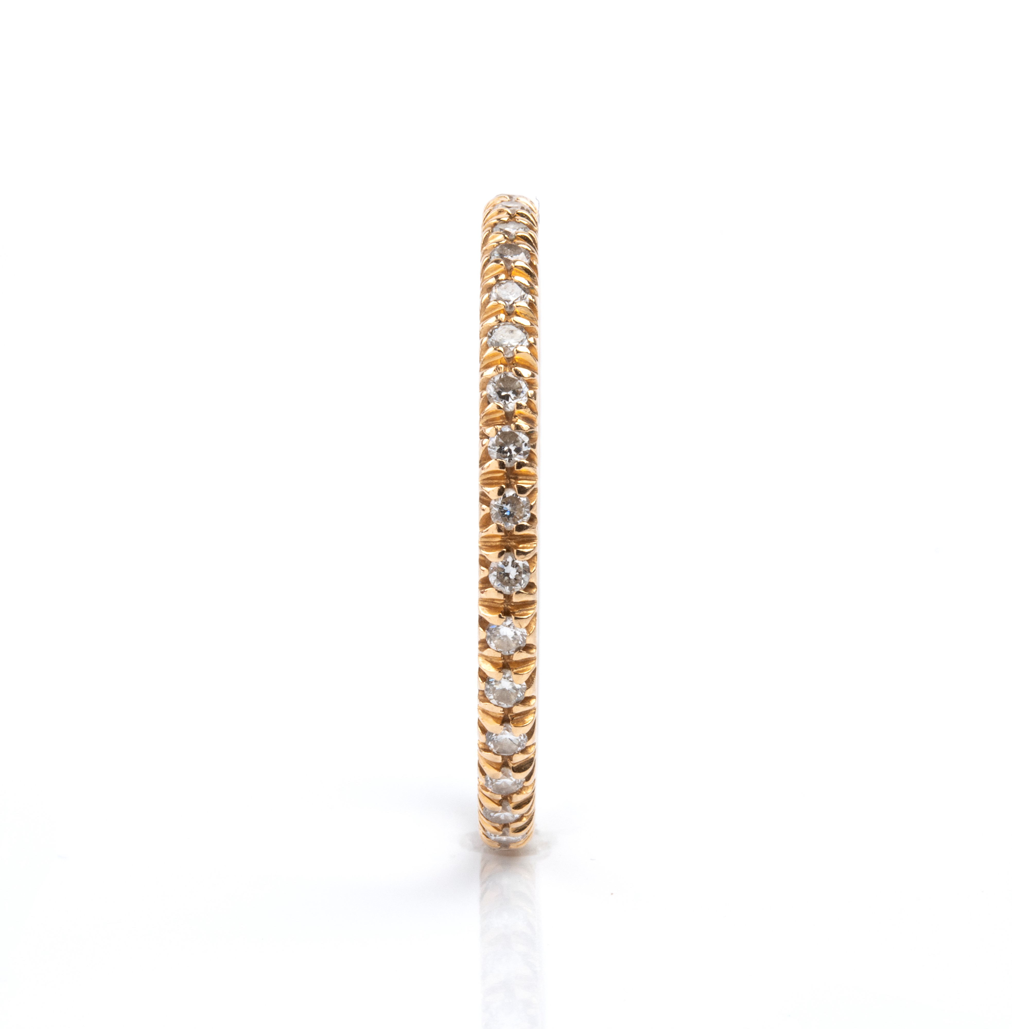 Oro rosa, anello Eternity con linea di diamanti
