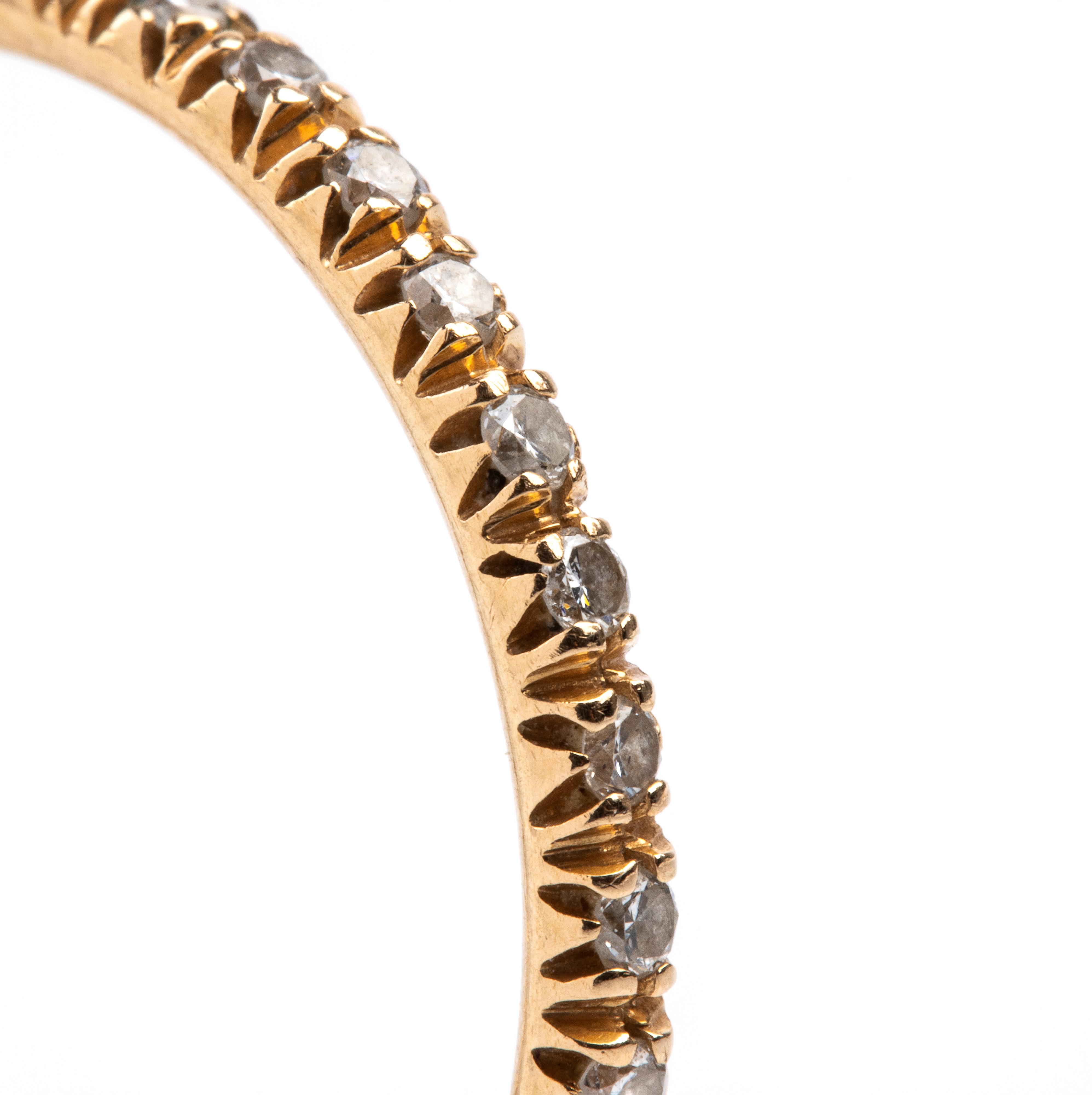 Oro rosa, anello Eternity con linea di diamanti