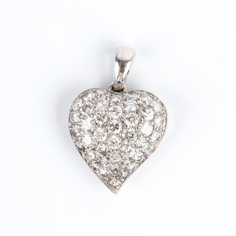 Pendente a cuore in oro con pavé di diamanti, circa 1,20 ct