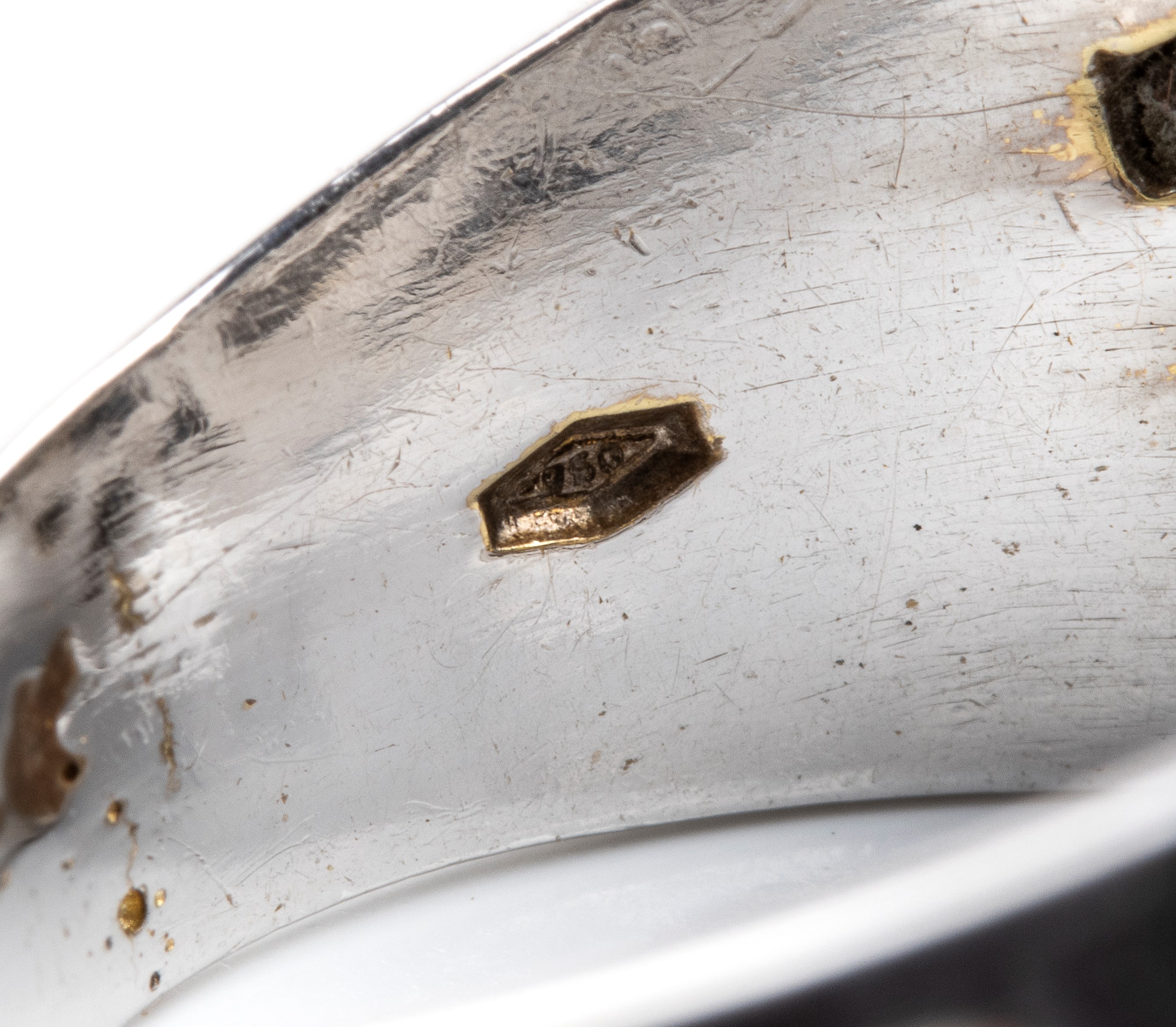 Oro bianco 18k, Anello a fascia incrociata con pavé di diamanti