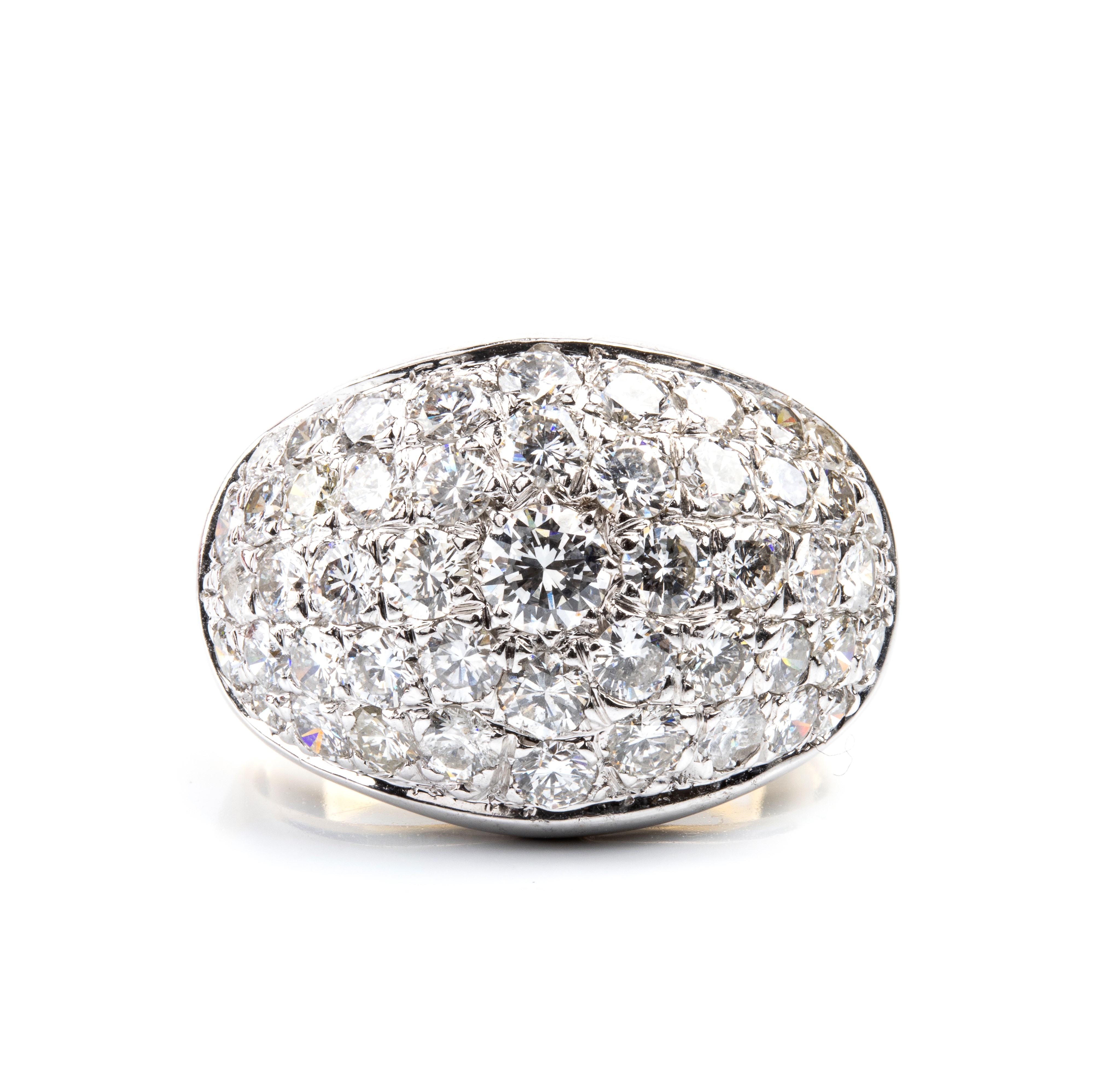 Anello a fascia in oro 18k con pavé di diamanti
