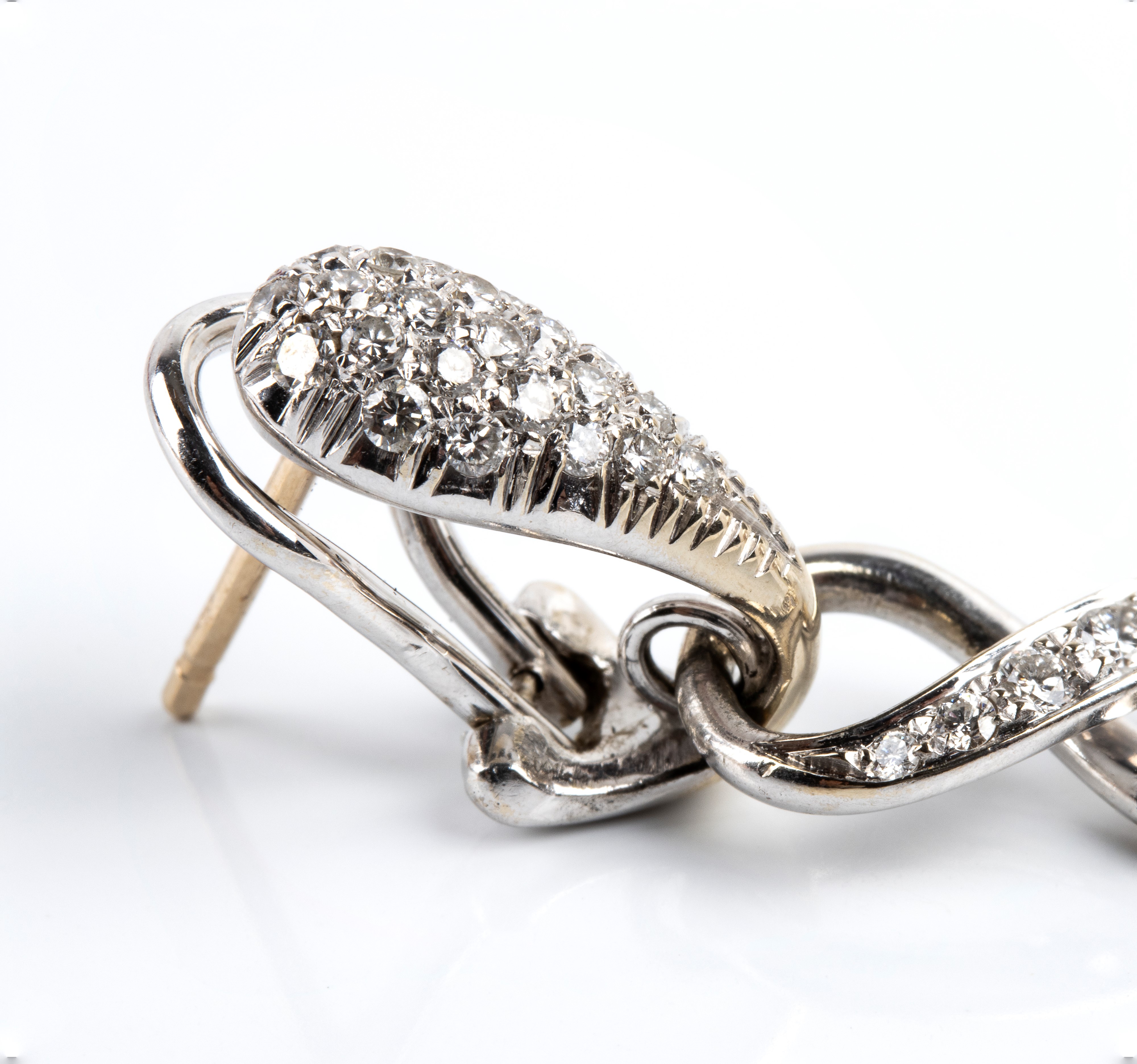 Orecchini in oro bianco 18k con perle Australiane e diamanti