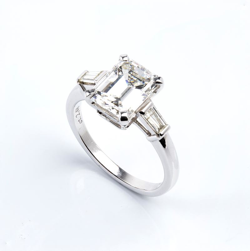 Bulgari - Anello in oro bianco 18k con diamanti