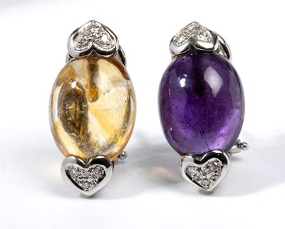 Orecchini in oro bianco 18k con diamanti e cabochon di ametista e quarzo citrino
