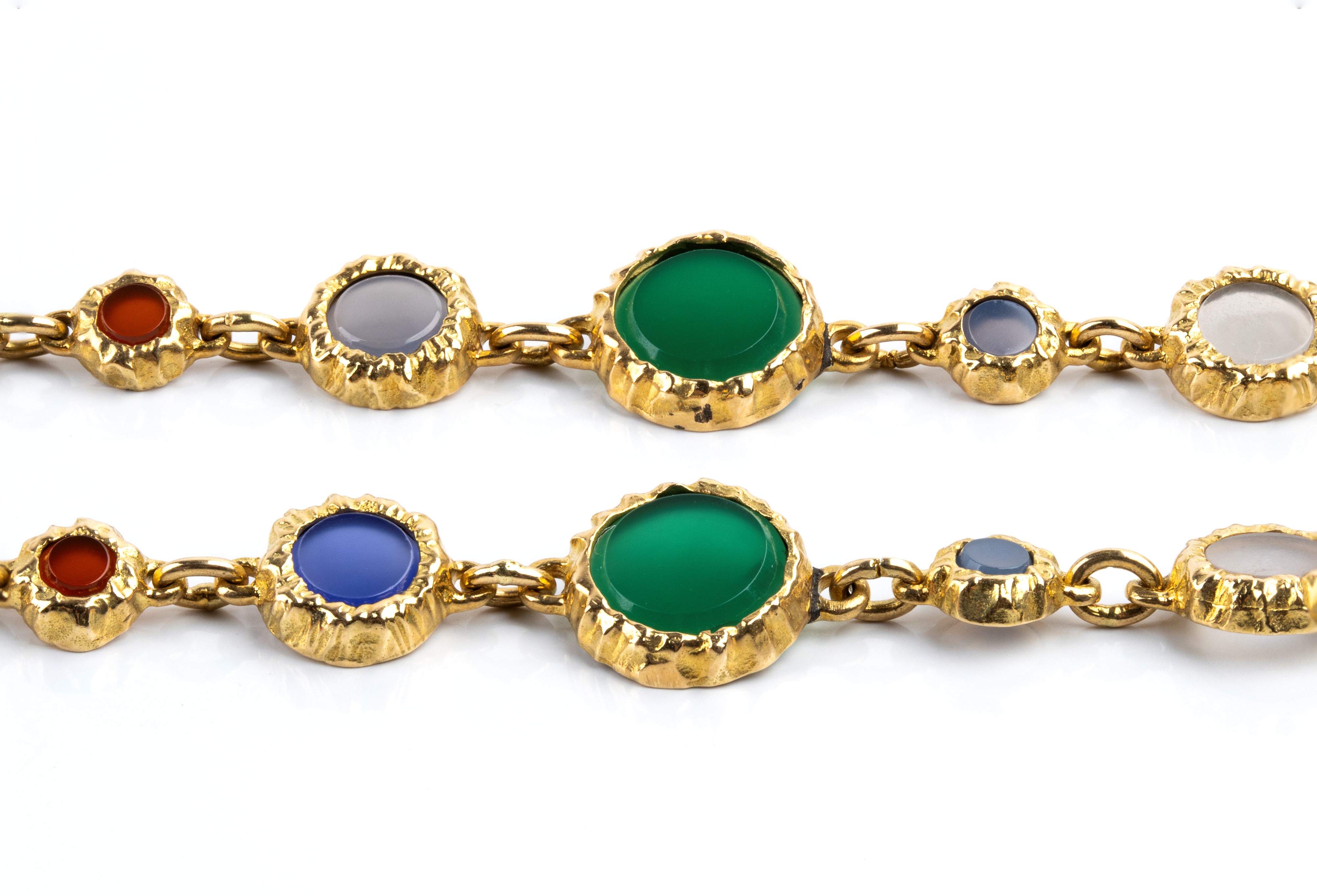 Collana in oro giallo 18k e paste vitree policrome a maglie geometriche