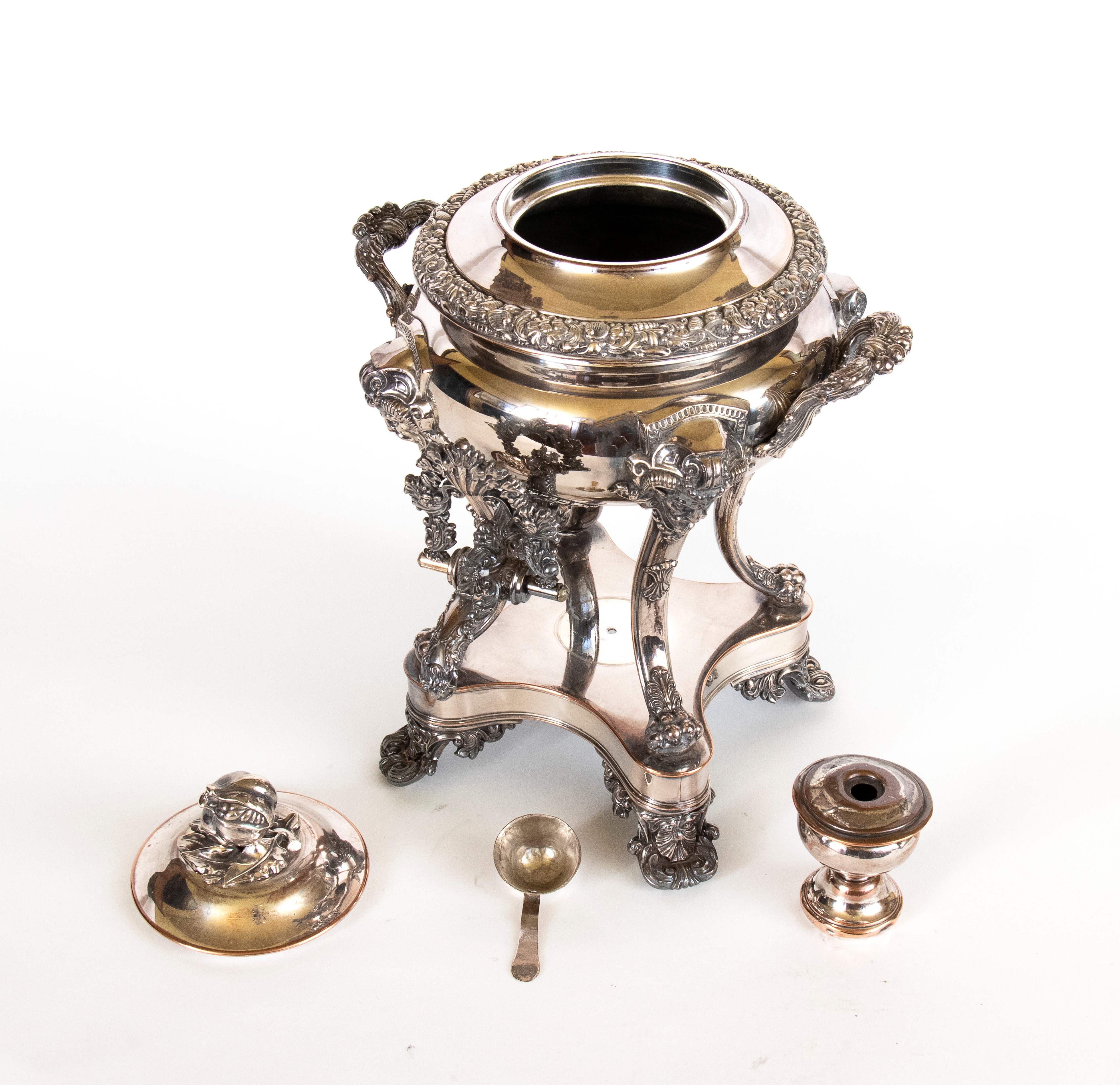 Samovar in Old Sheffield, inizi del XIX secolo