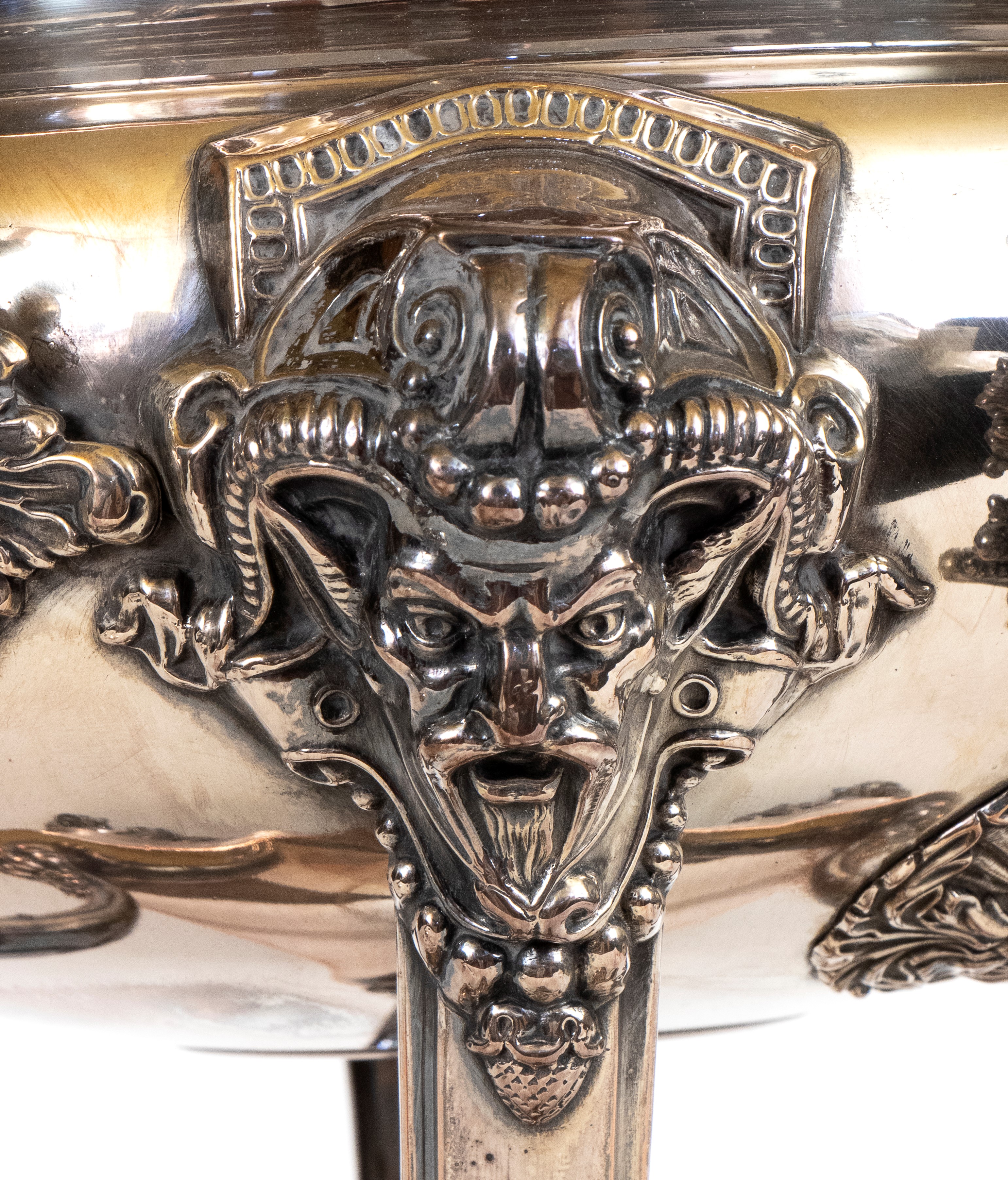 Samovar in Old Sheffield, inizi del XIX secolo