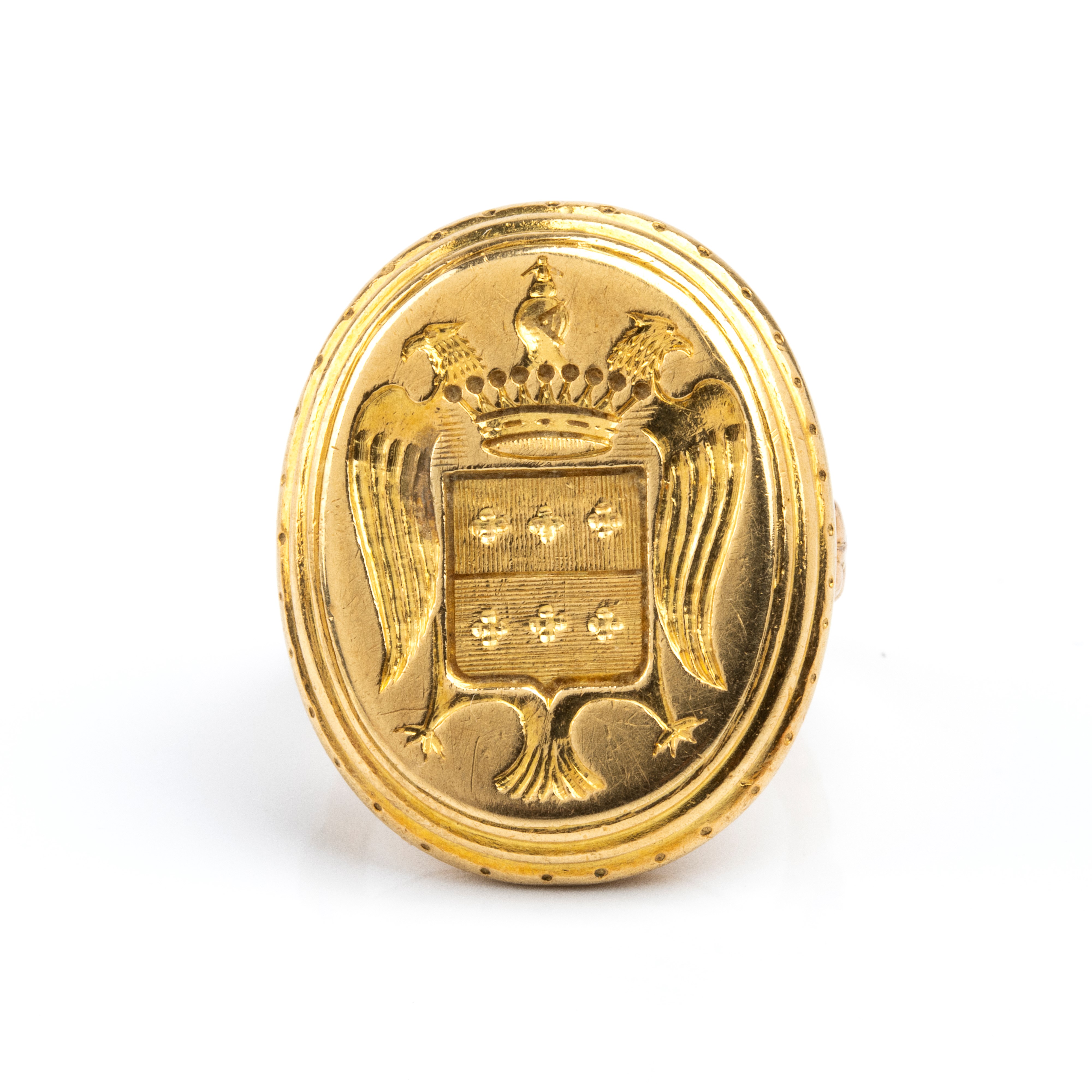 Anello in oro giallo 18k con sigillo nobiliare e stemma araldico