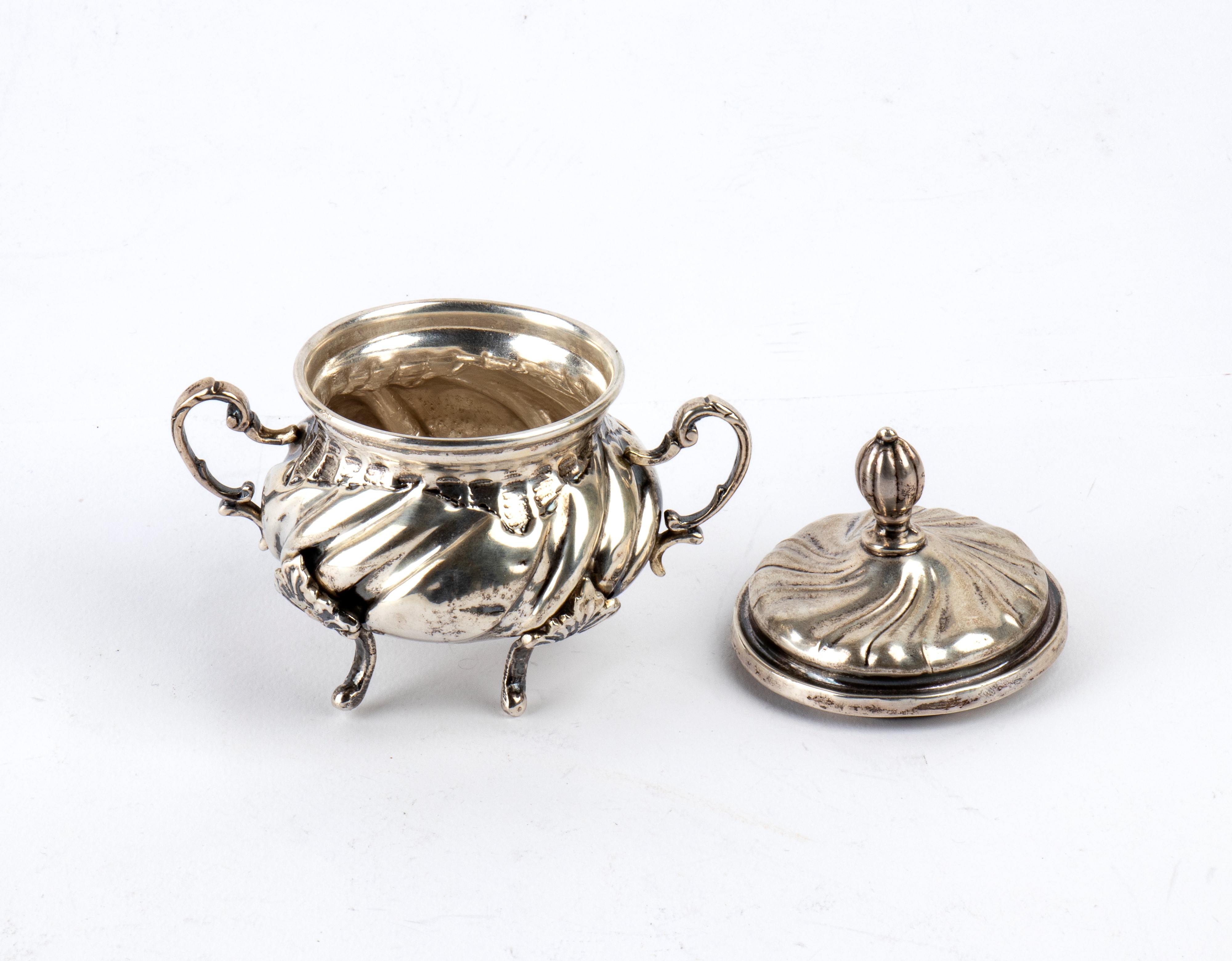 Servizio italiano da tè e caffè, argento 800/1000 (vassoio, teiera, zuccheriera e lattiera)