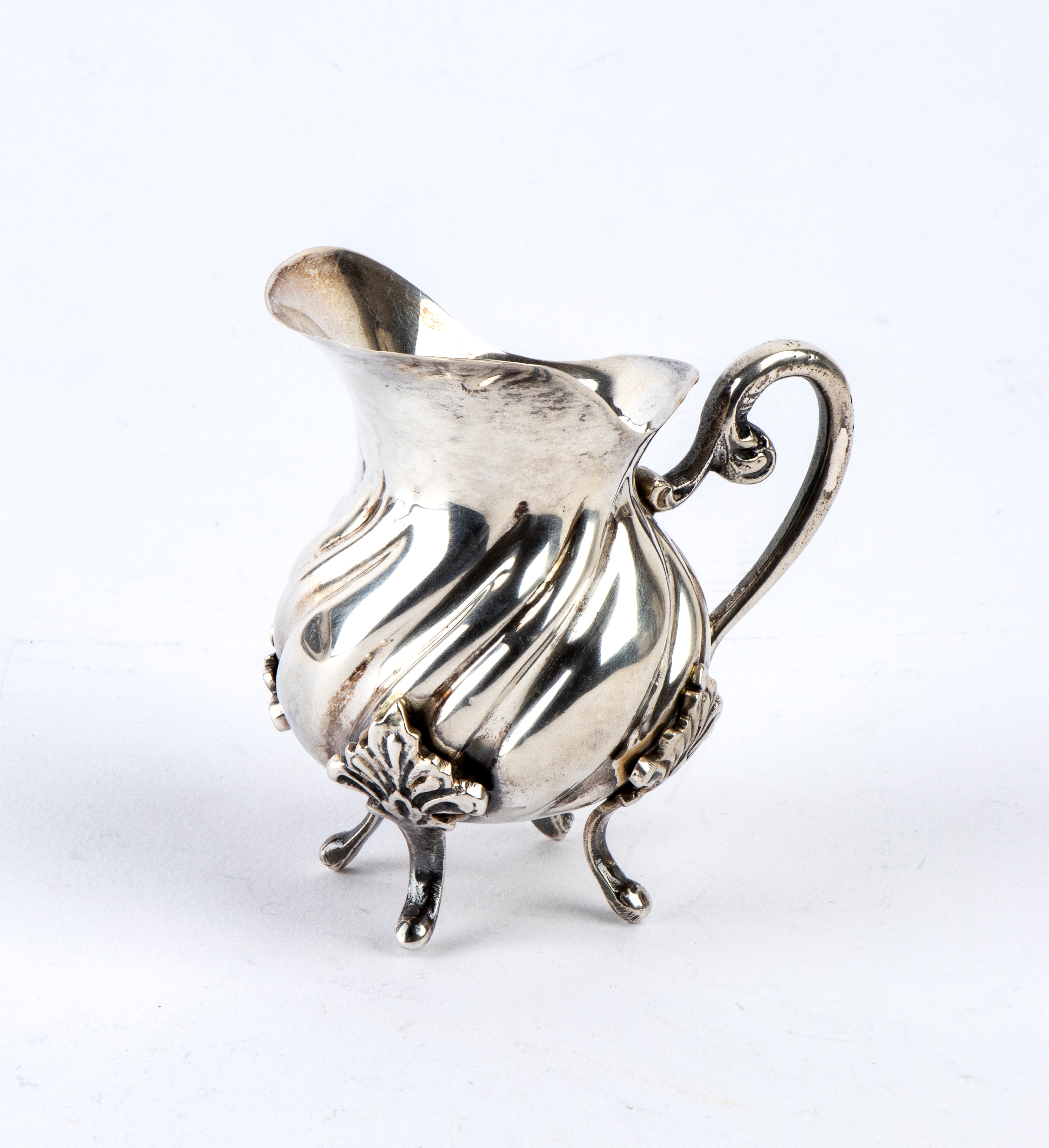 Servizio italiano da tè e caffè, argento 800/1000 (vassoio, teiera, zuccheriera e lattiera)