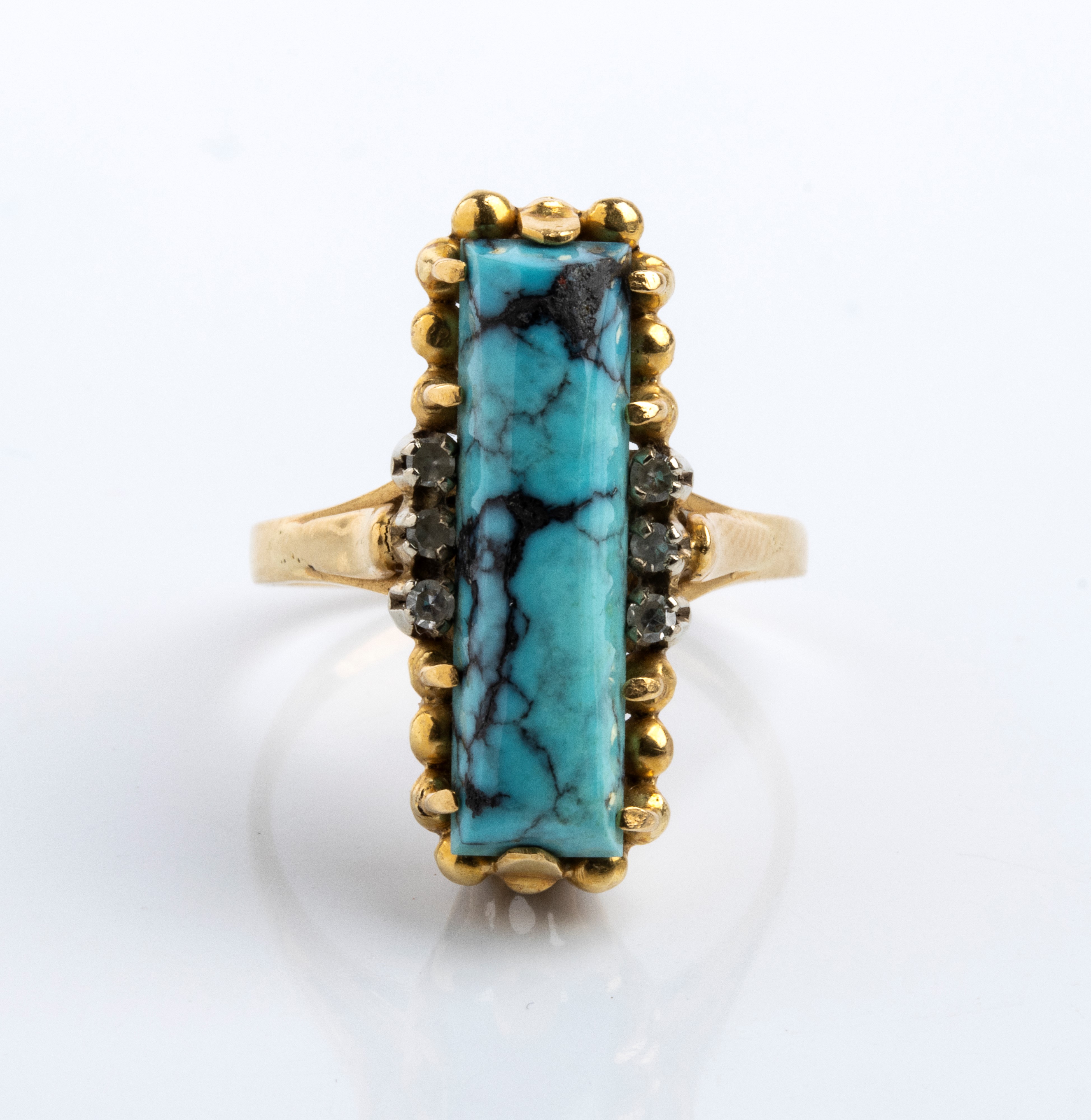 Parure in oro giallo 18k e turchesi (anni '80), Orecchini, anello e collana