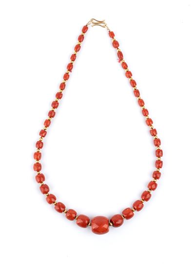 Collana in corallo Cerasuolo (Corallium elatius) con rondelle sfaccettate, oro giallo