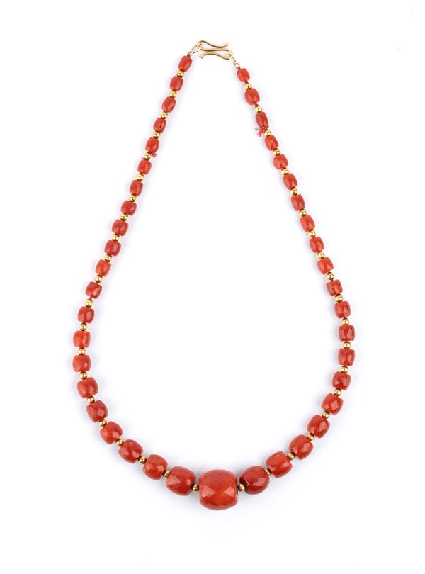 Collana in corallo cerasuolo