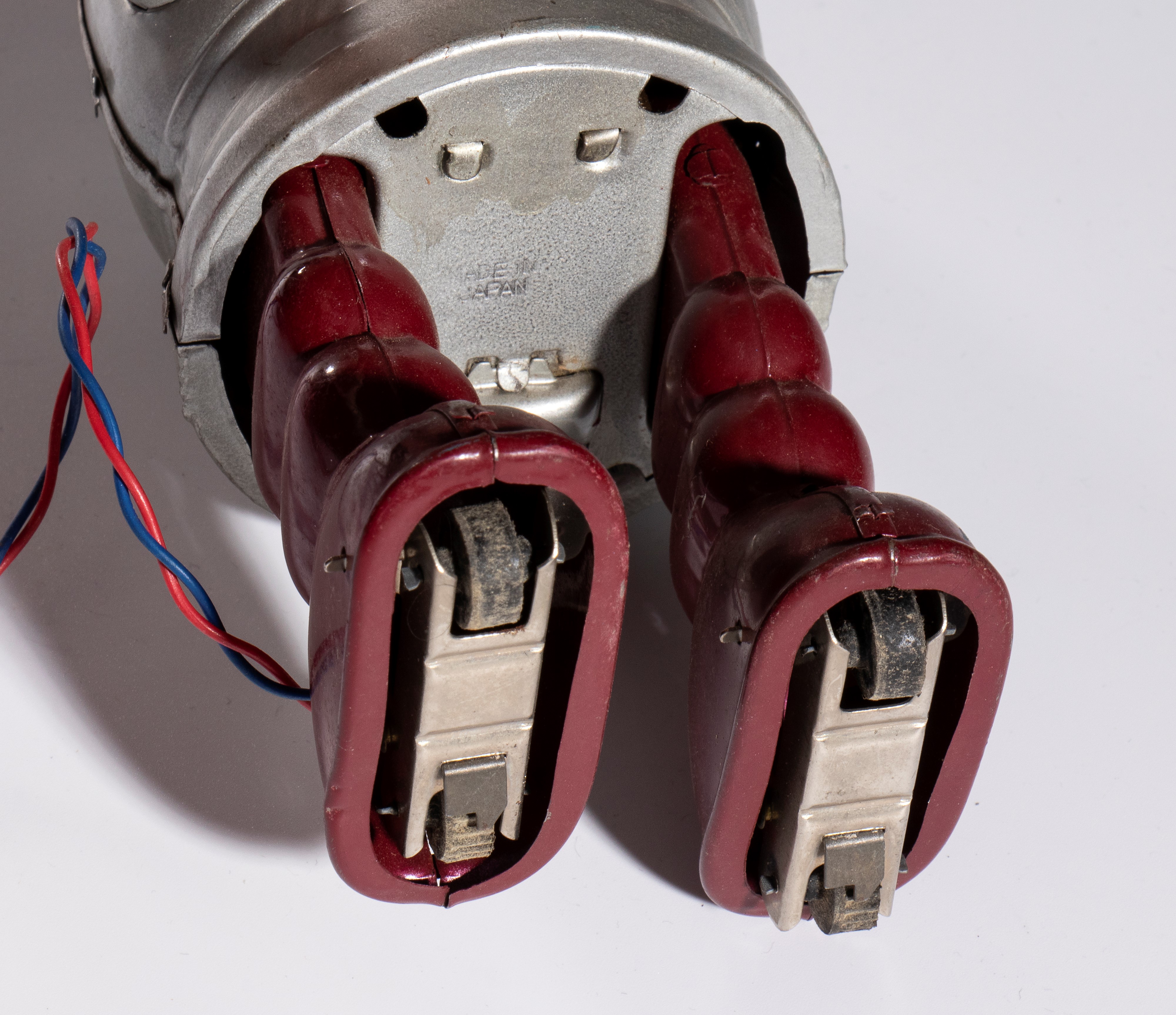 Piston Action Robot - Japan