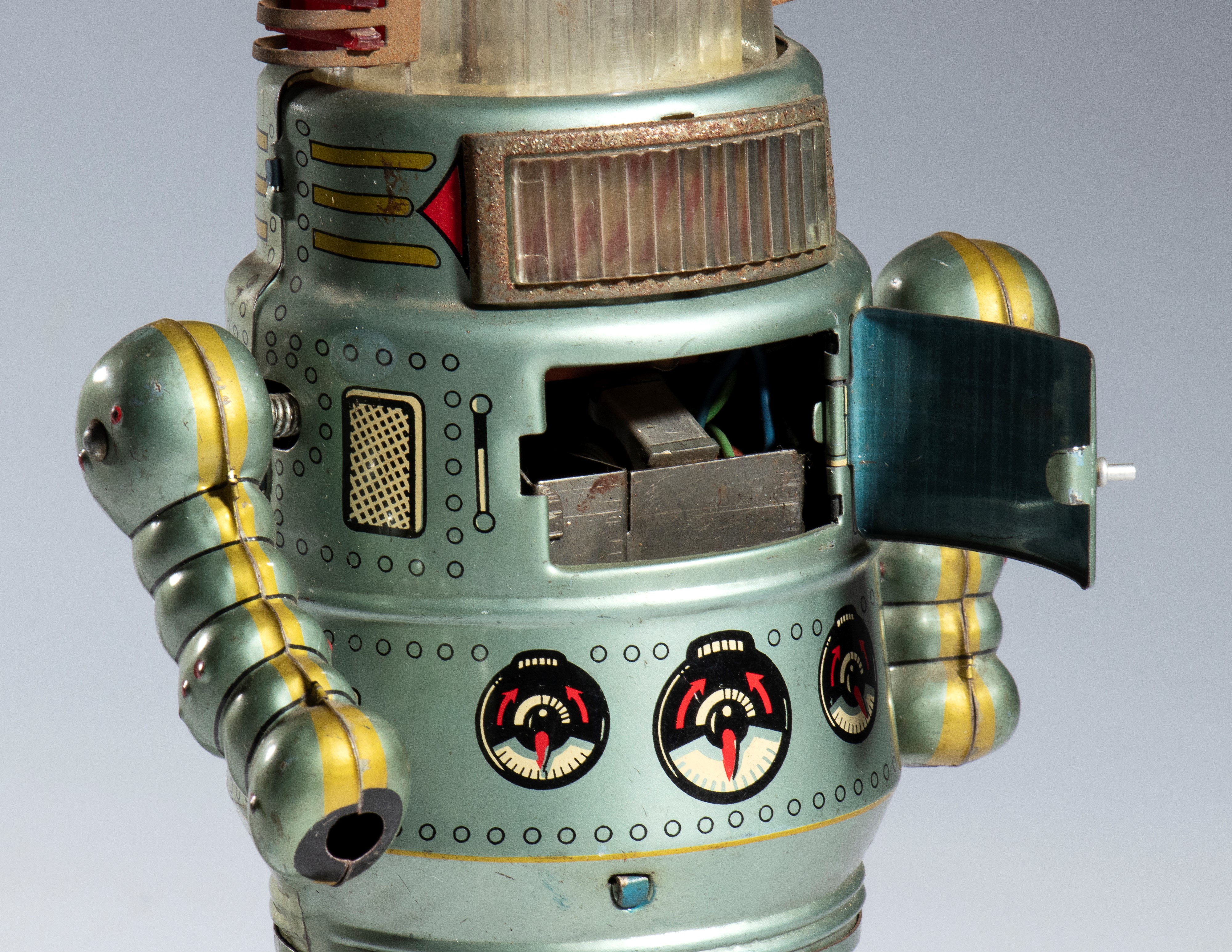 Door Robot - Alps , Japan