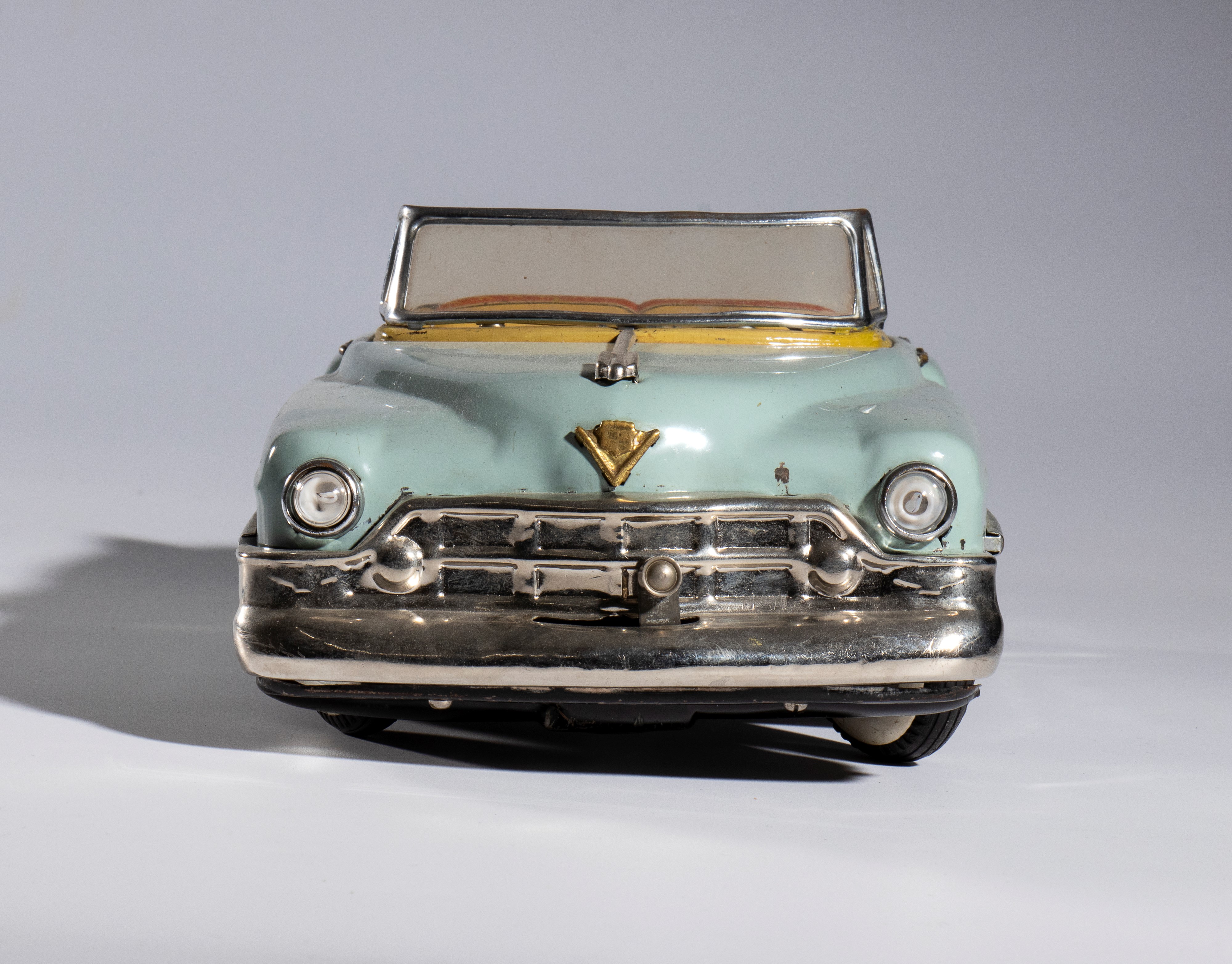Nomura, Japan, Auto Cadillac Electromobile