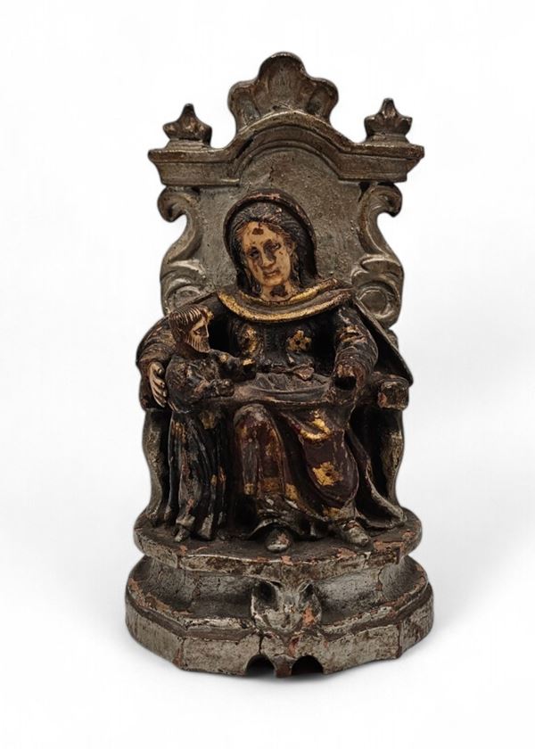 Scultura lignea con inserti in avorio