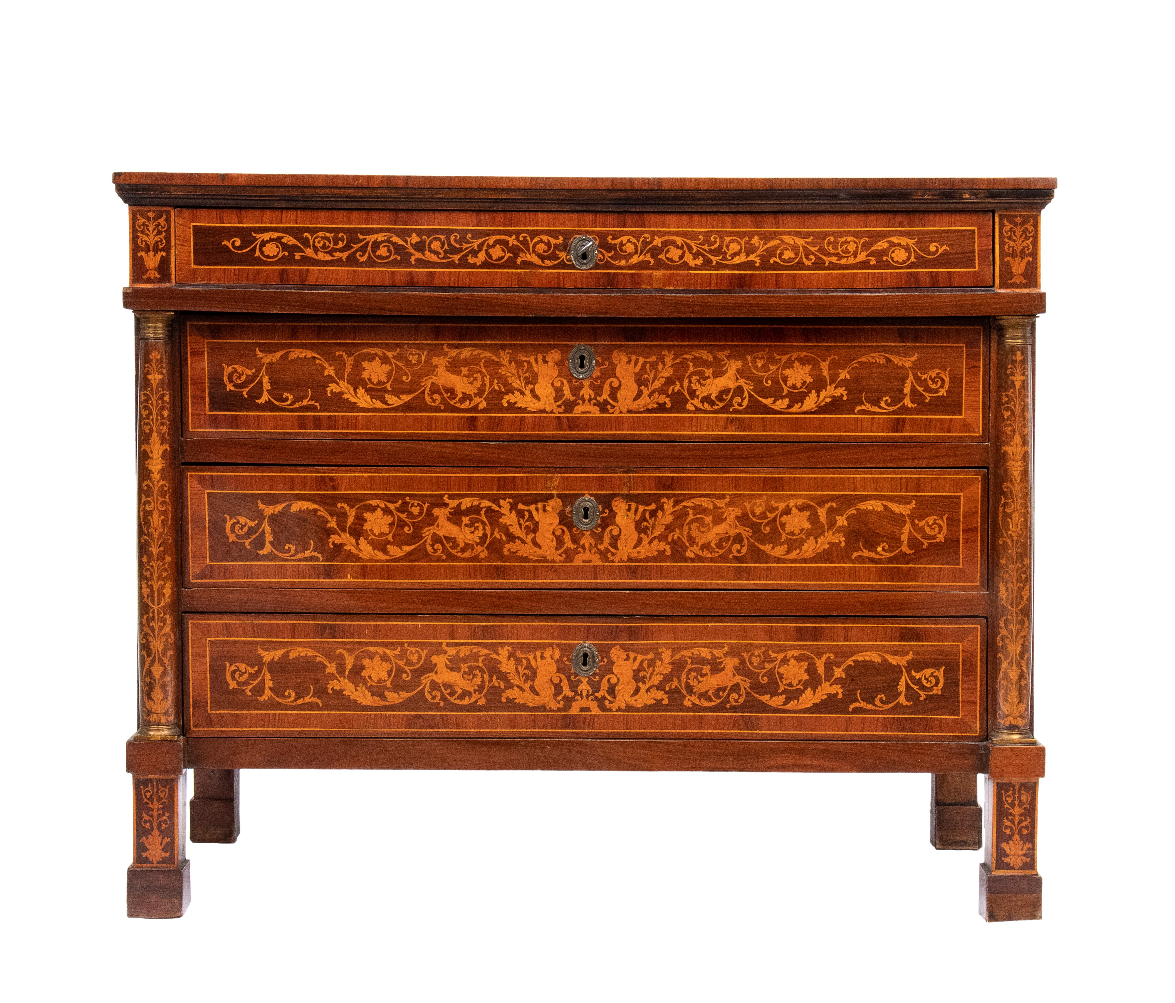 Comò lombardo, intarsiato in legno di noce e decorazioni in ebano viola, Primo quarto del XIX sec...