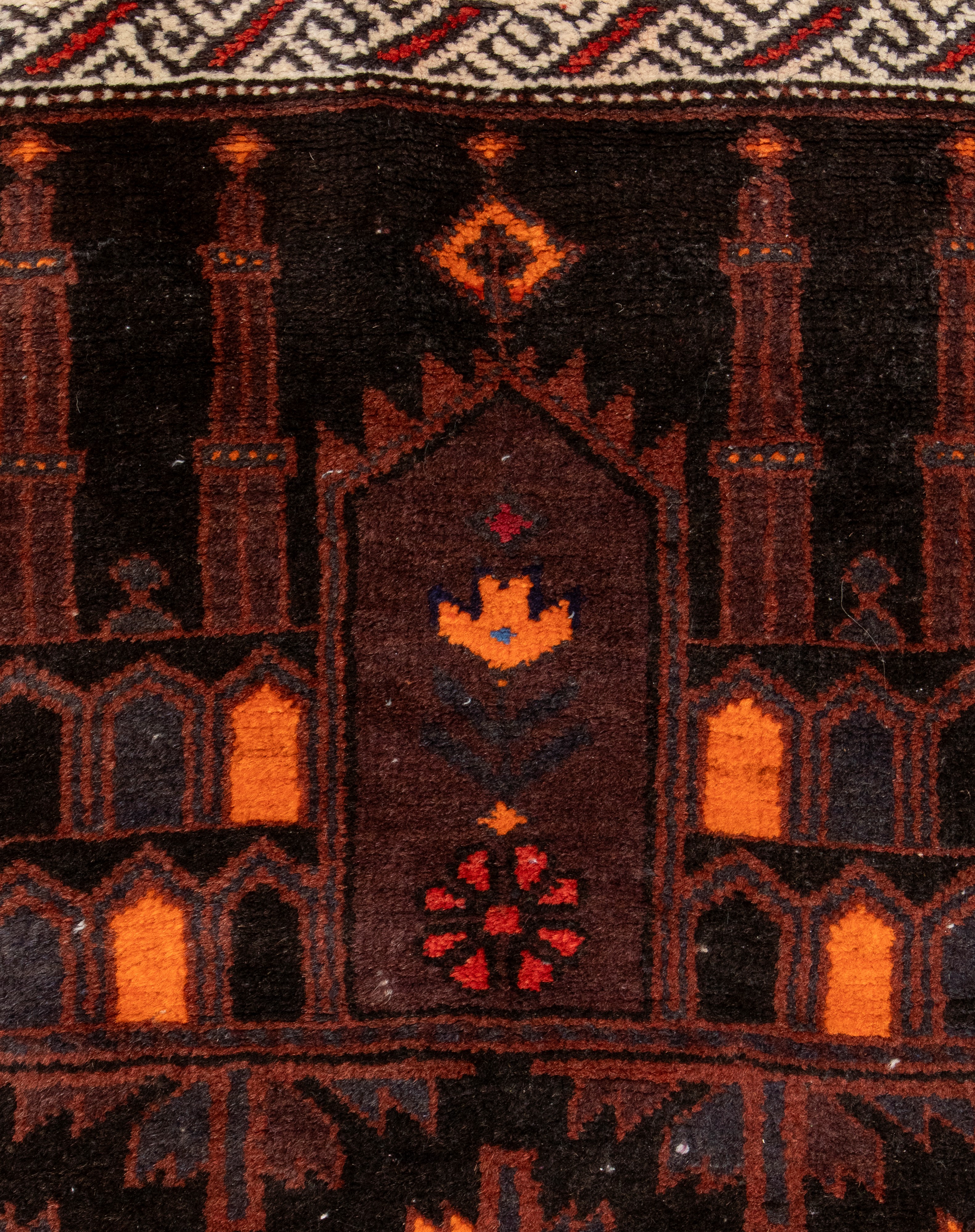 Tappeto turco, XX secolo, 135 x 76 cm