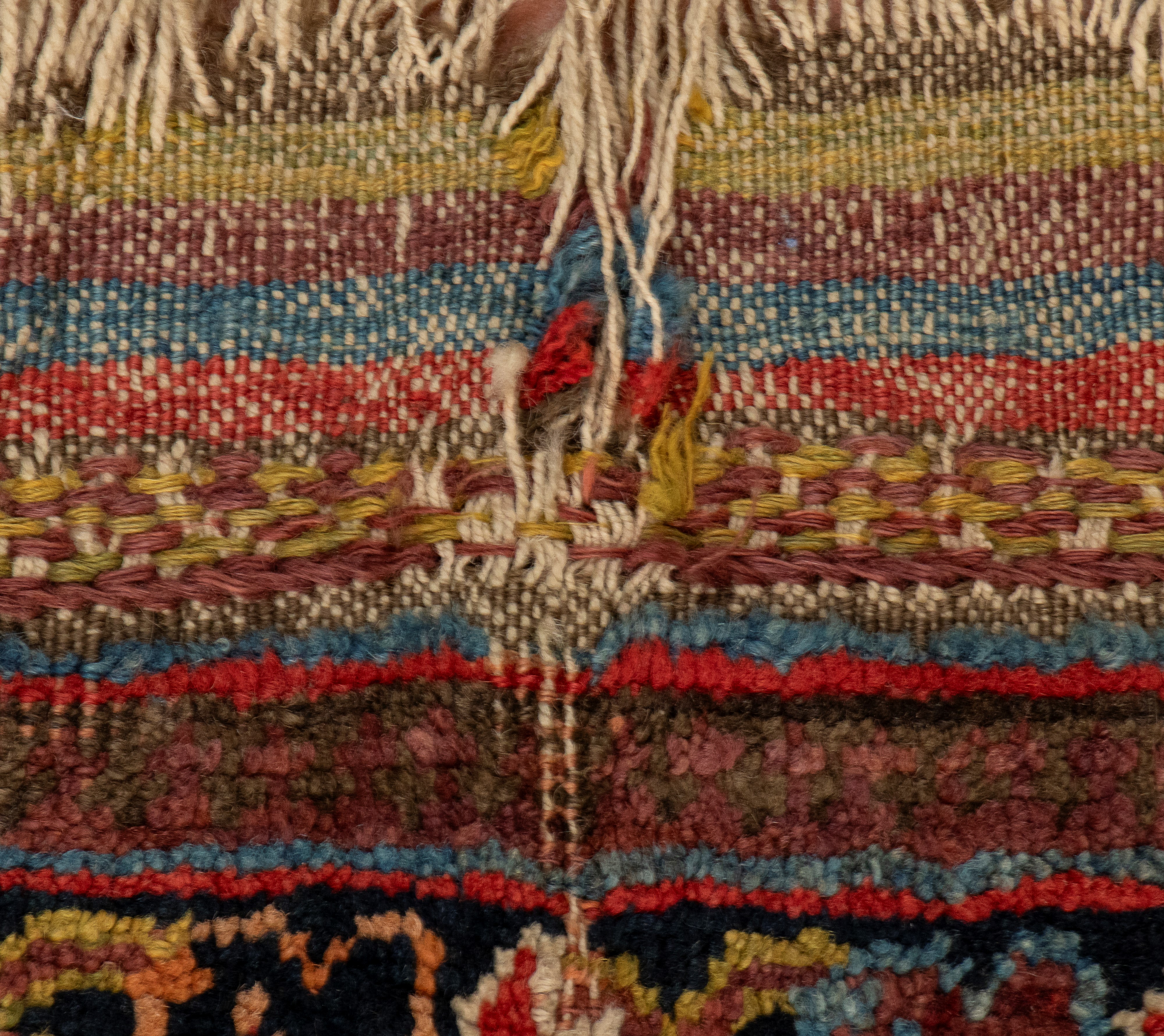 Tappeto Afshari antico, 1930, dimensioni 217 x 140 cm