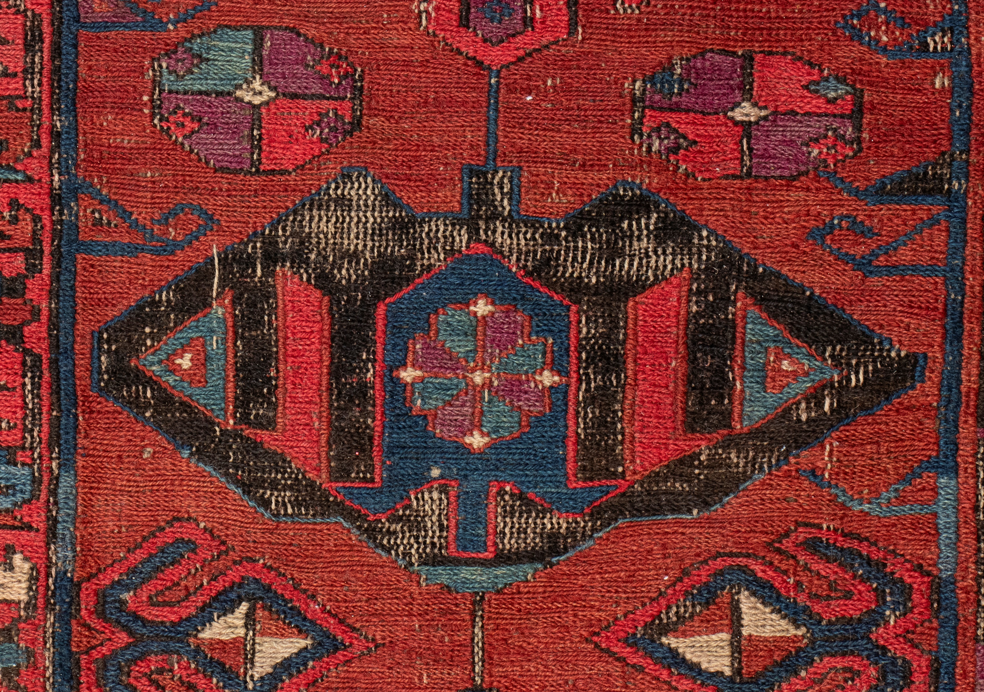 Tappeto Soumak antico, 1920, dimensioni 425 x 318 cm
