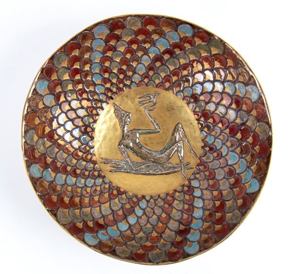 PIETRO MELANDRI - Coppa con decorazione policroma e figura femminile