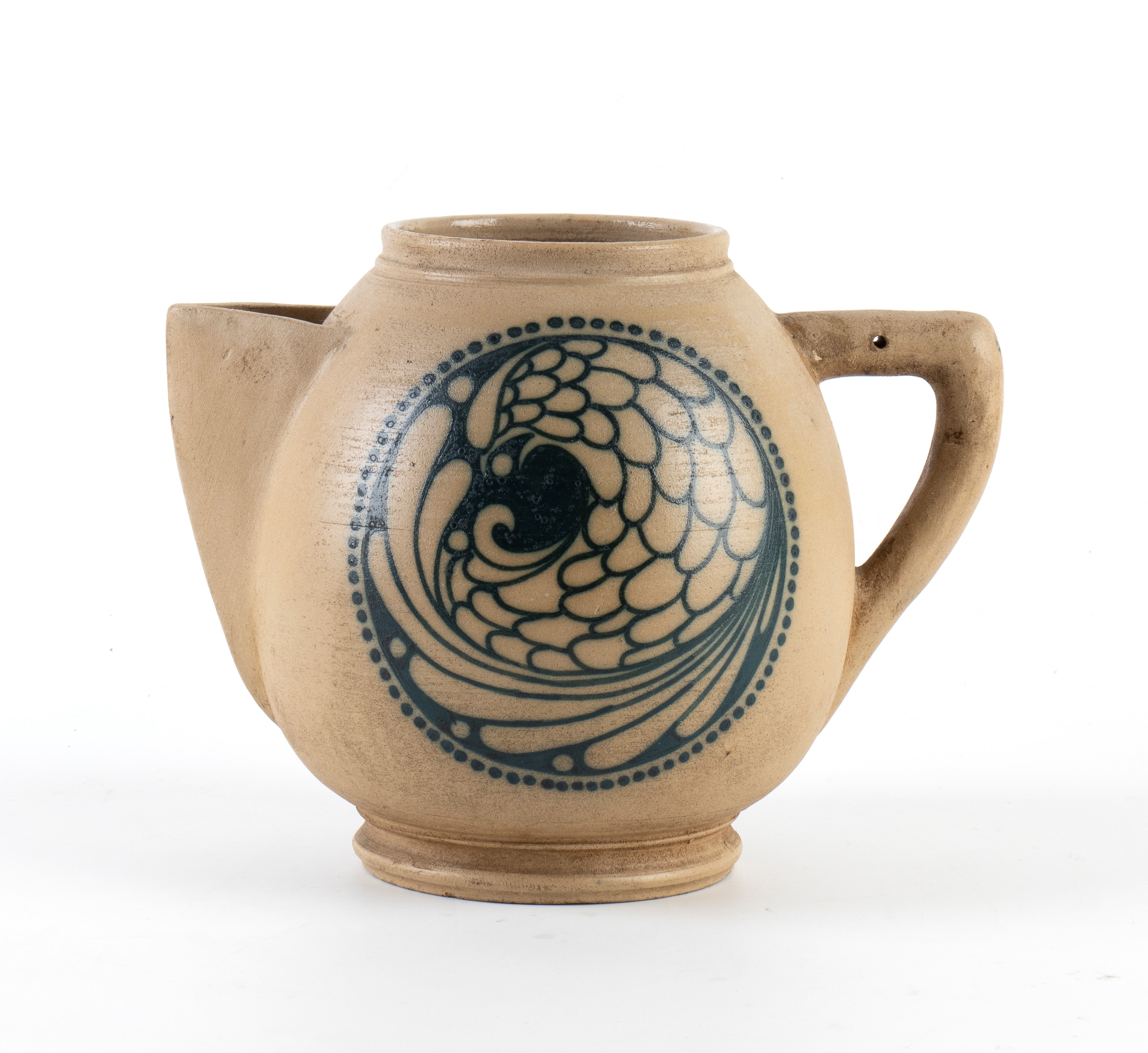 Brocca con decorazione di cavallucci marini