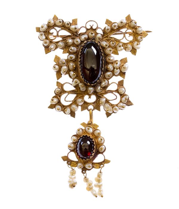 18k Gold Sardinian brooch with precious stones