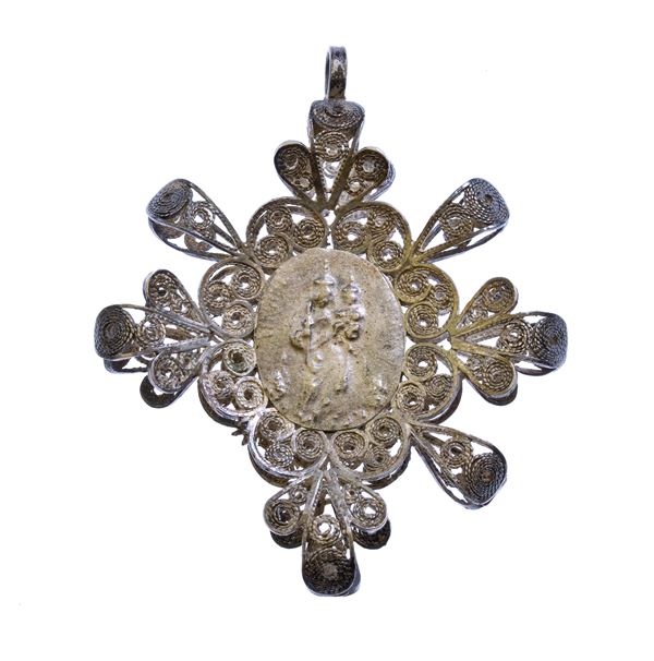 Solid silver pendant