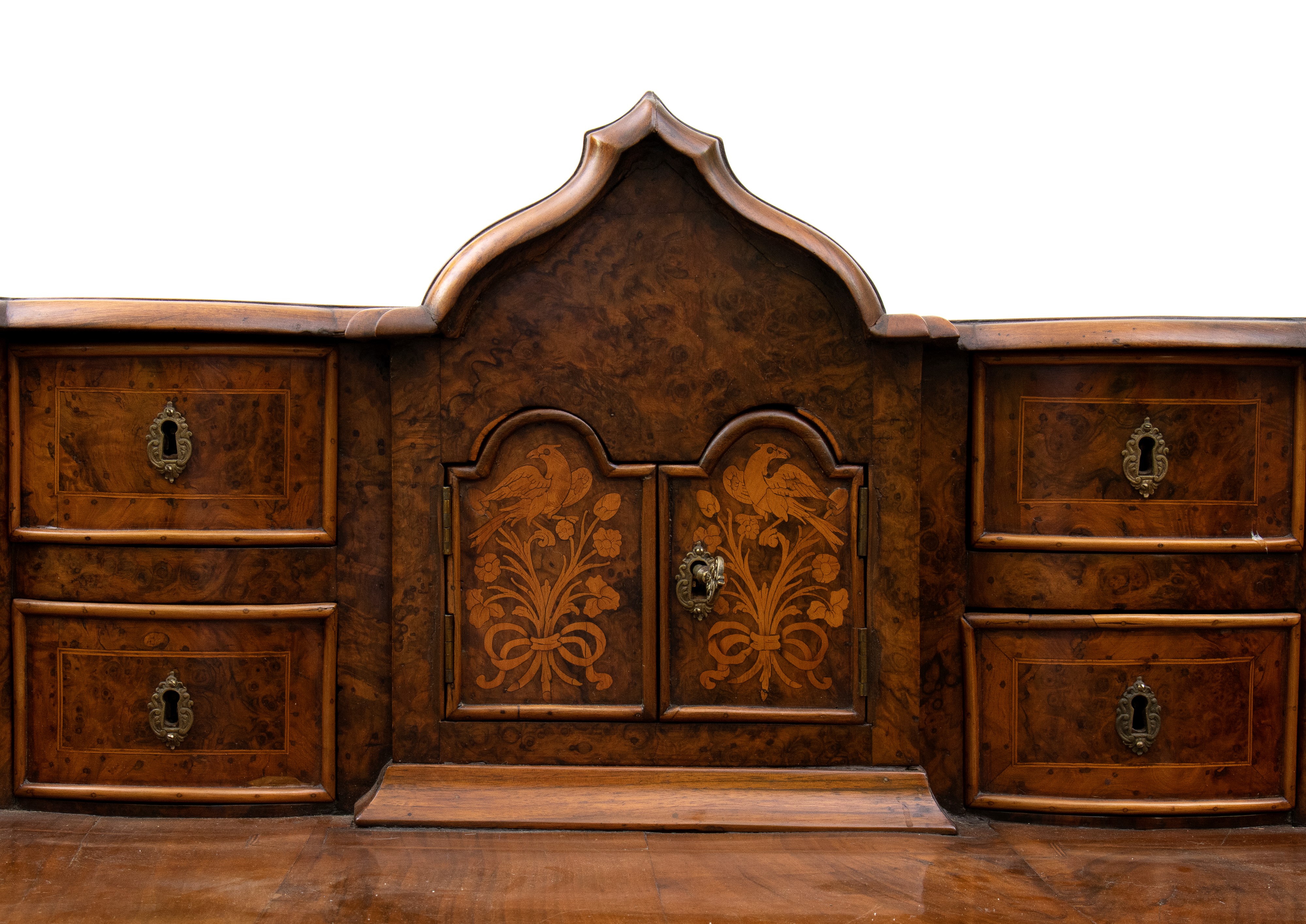 Scrittoio intarsiato con alzata, in noce