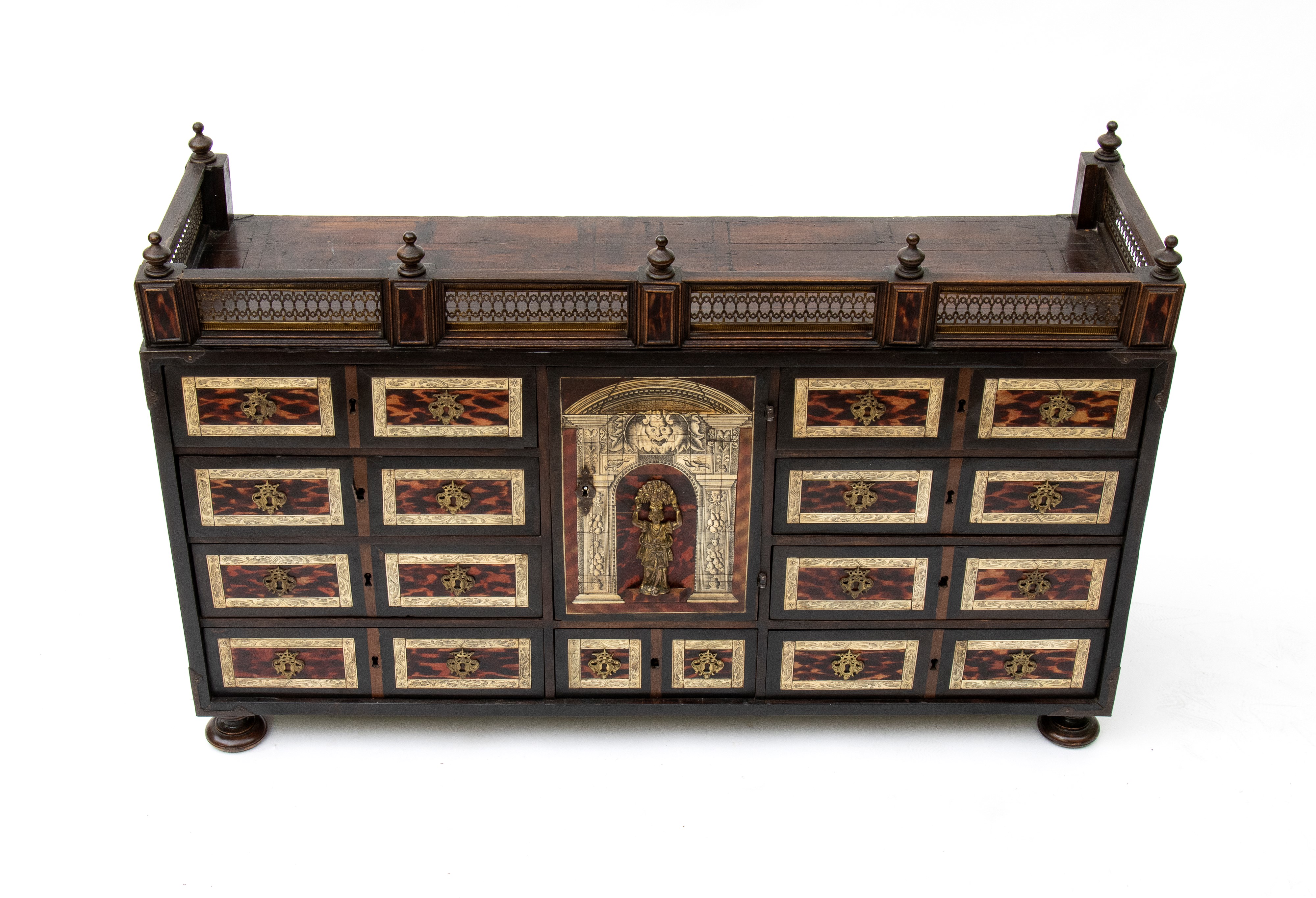 Monetiere lastronato in tartaruga Luigi XVI