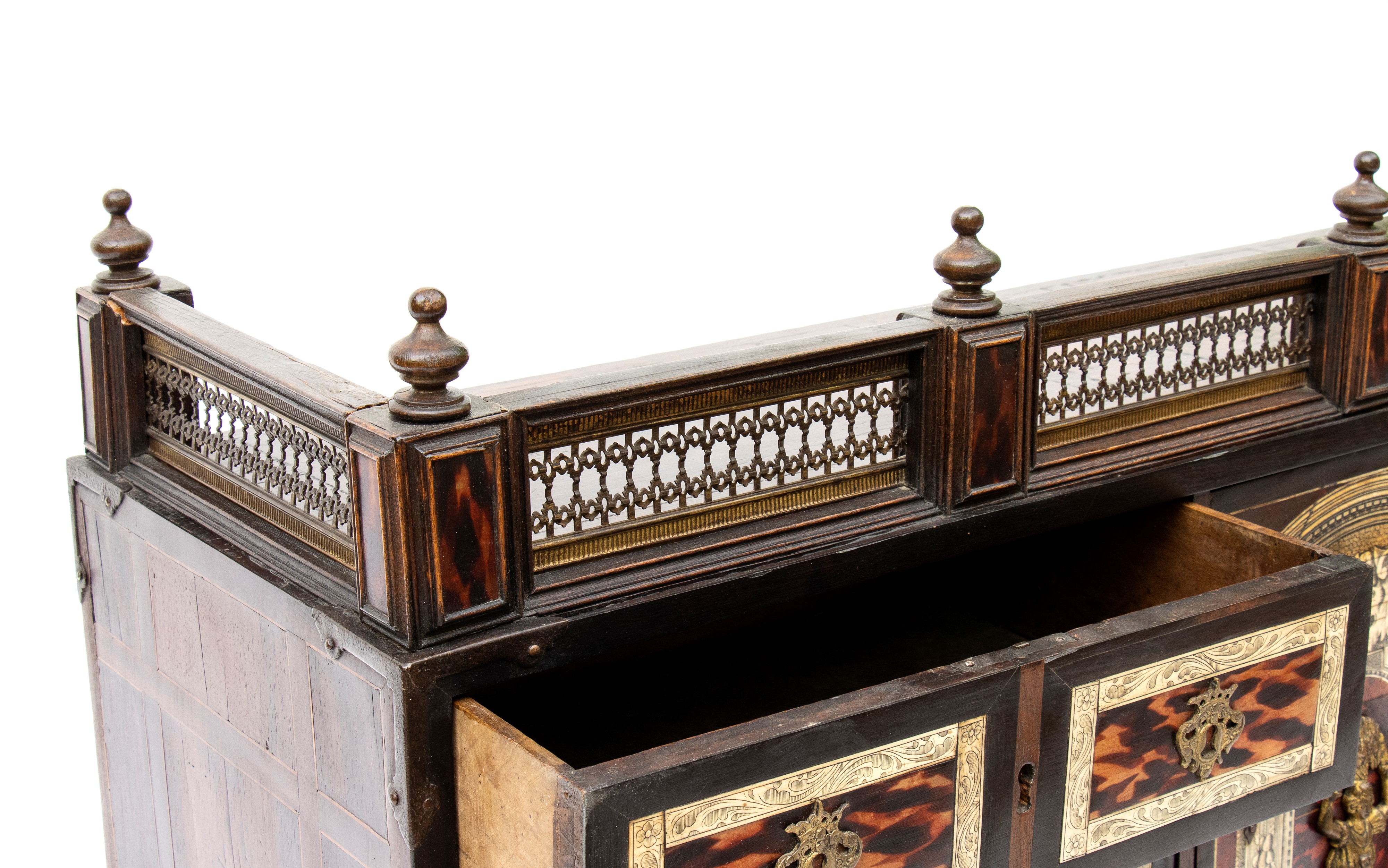 Monetiere lastronato in tartaruga Luigi XVI