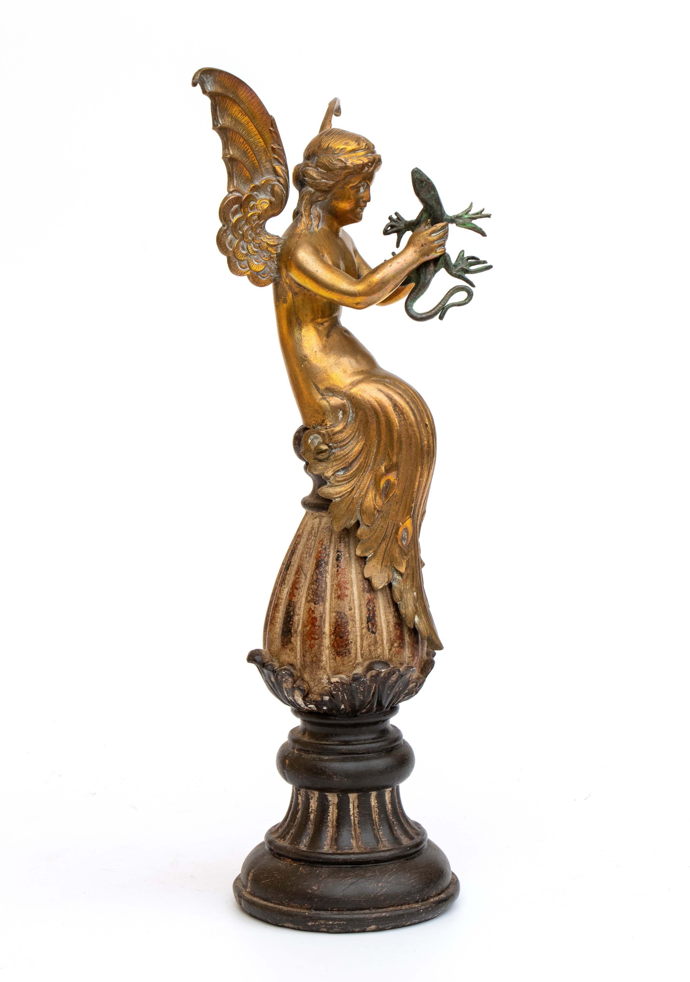 Scultura inglese, Figura femminile alata in bronzo dorato, seconda metà del XIX secolo