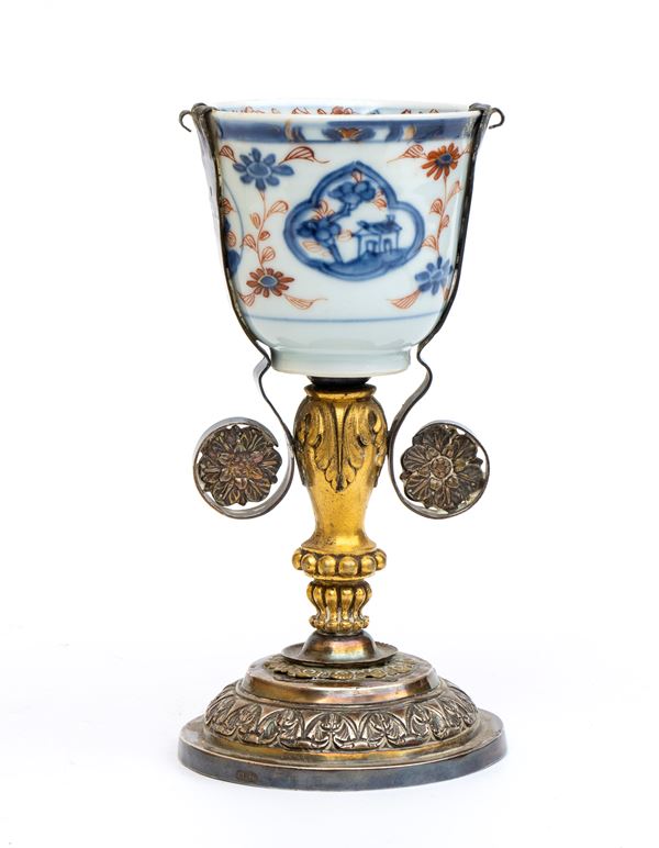 Bicchiere in porcellana montato in argento