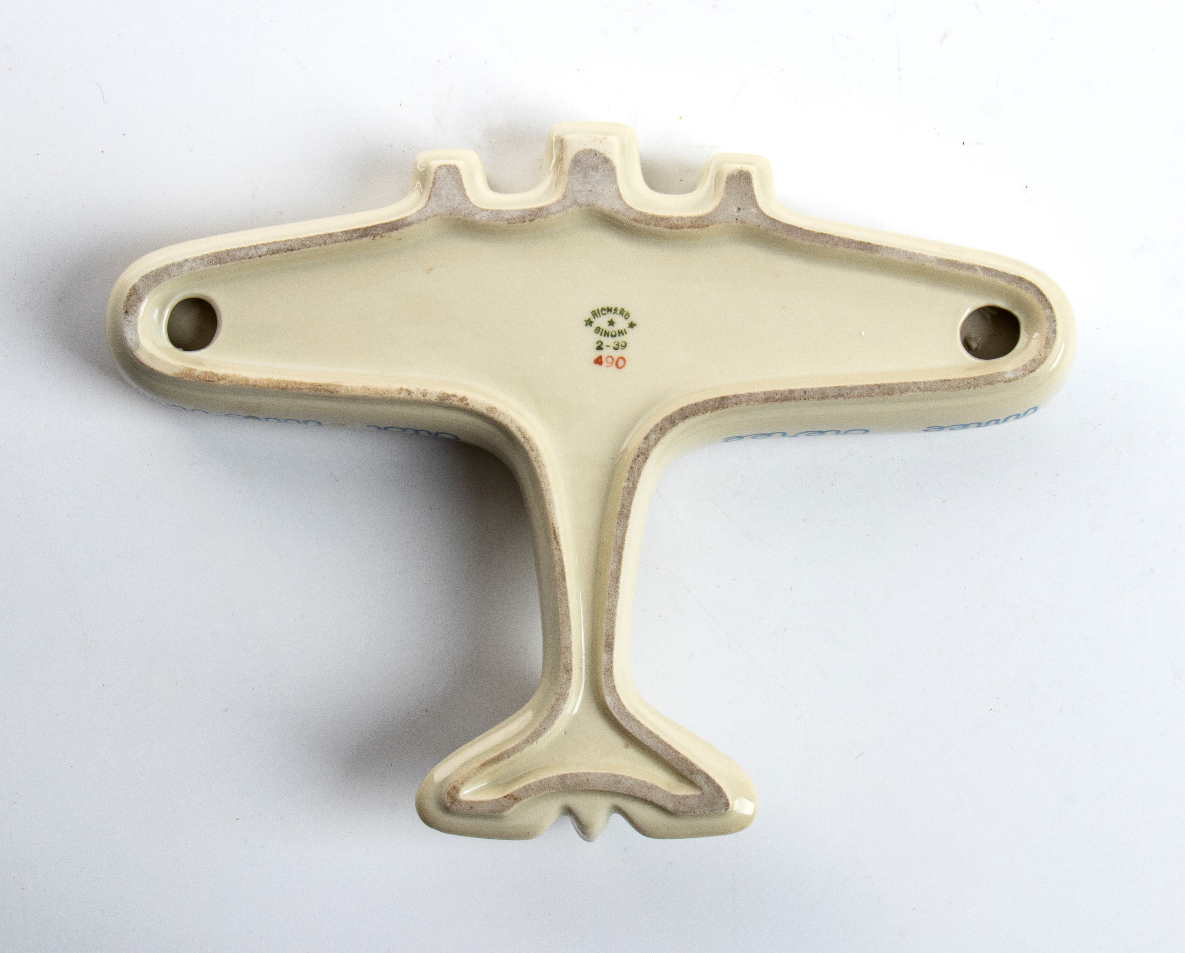 Posacenere a forma di aeroplano con fascio littorio